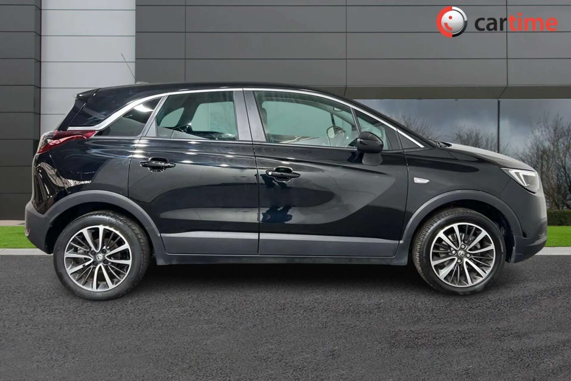 A 2020 VAUXHALL CROSSLAND X 1.2 ELITE NAV 5d 129 BHP 7in Touchscreen, Apple CarPlay / Android Auto, Six Speakers, Rear Parking Sensors, 17in Alloy Wheels Diamond Black, 17-Inch A A 2020 VAUXHALL CROSSLAND X 1.2 ELITE NAV 5d 129 BHP 7in Touchscreen, Apple CarPlay / Android Auto, Six Speakers, Rear Parking Sensors, 17in Alloy Wheels Diamond Black, 17-Inch A
