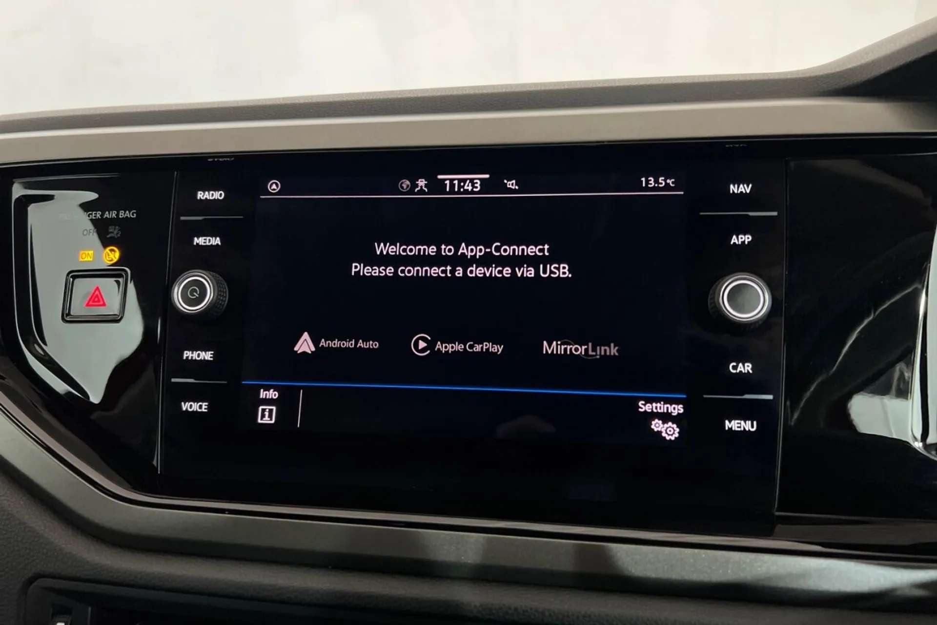 2021 VOLKSWAGEN POLO 2021 VOLKSWAGEN POLO