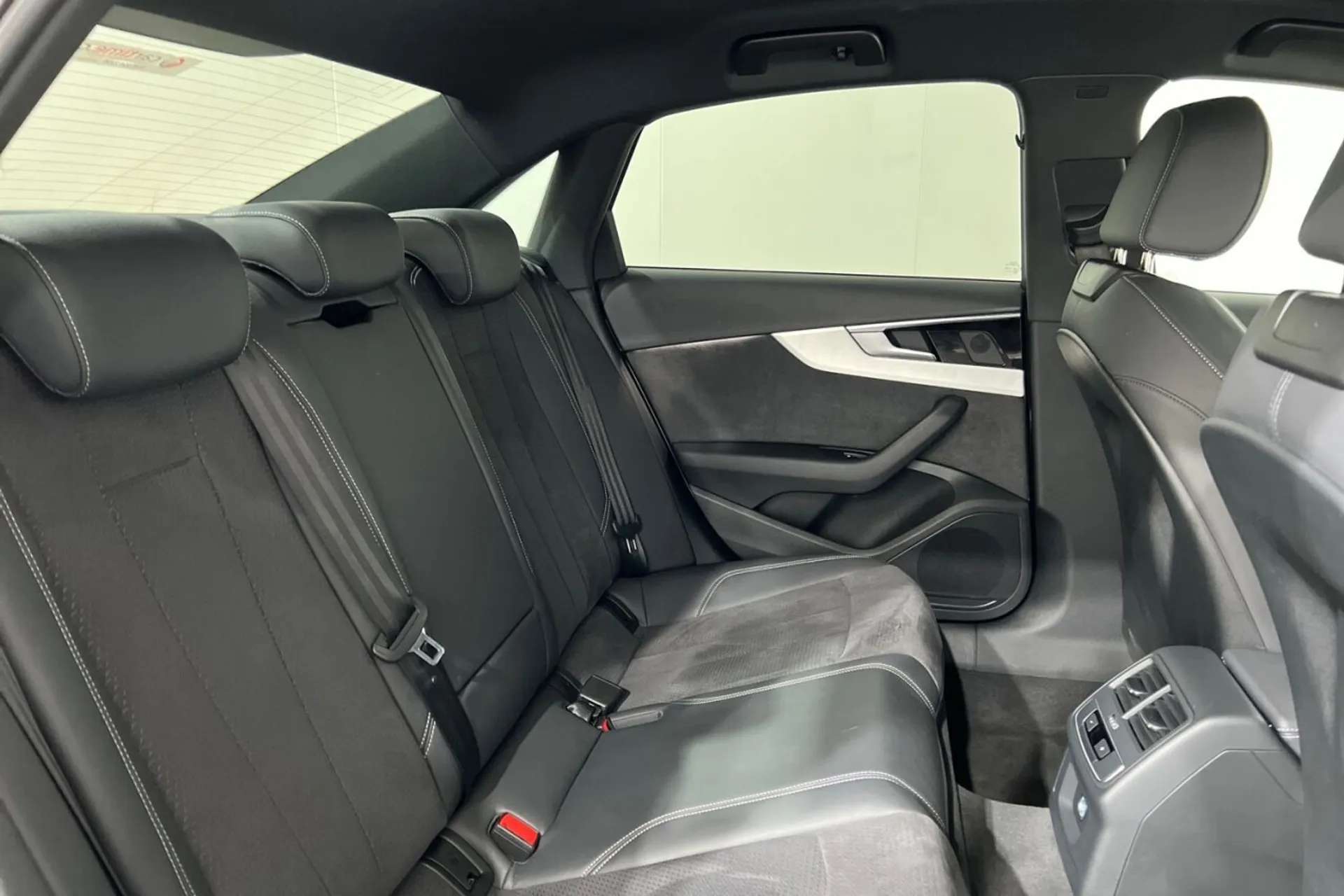 2022 AUDI A4 2022 AUDI A4