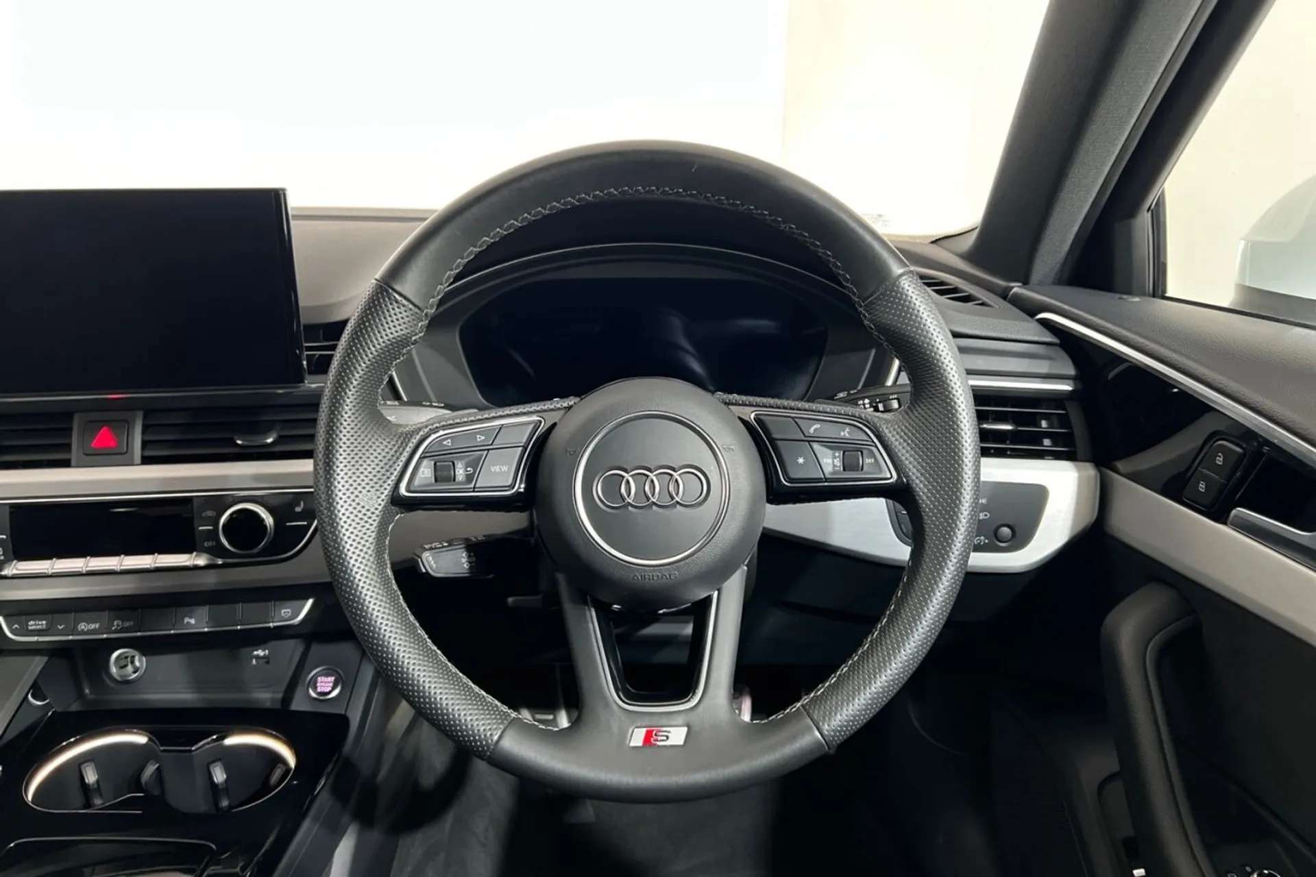 2022 AUDI A4 2022 AUDI A4