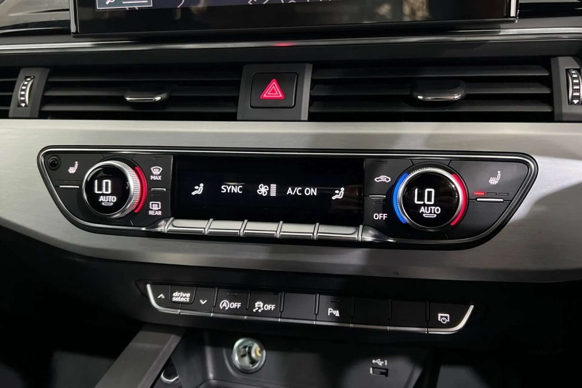 2022 AUDI A4 2022 AUDI A4