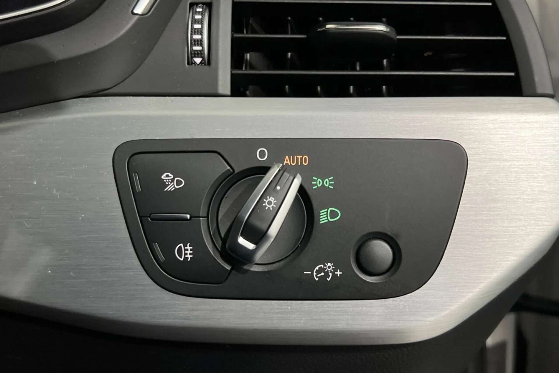 2022 AUDI A4 2022 AUDI A4