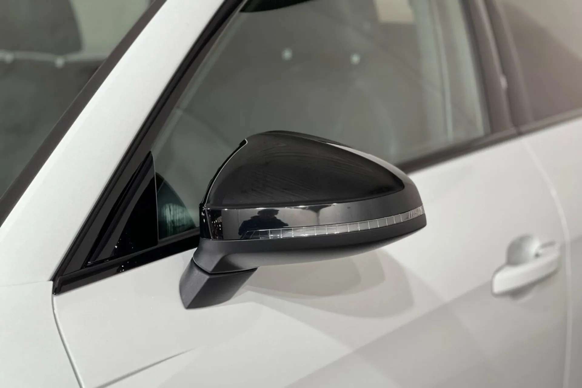 2022 AUDI A4 2022 AUDI A4