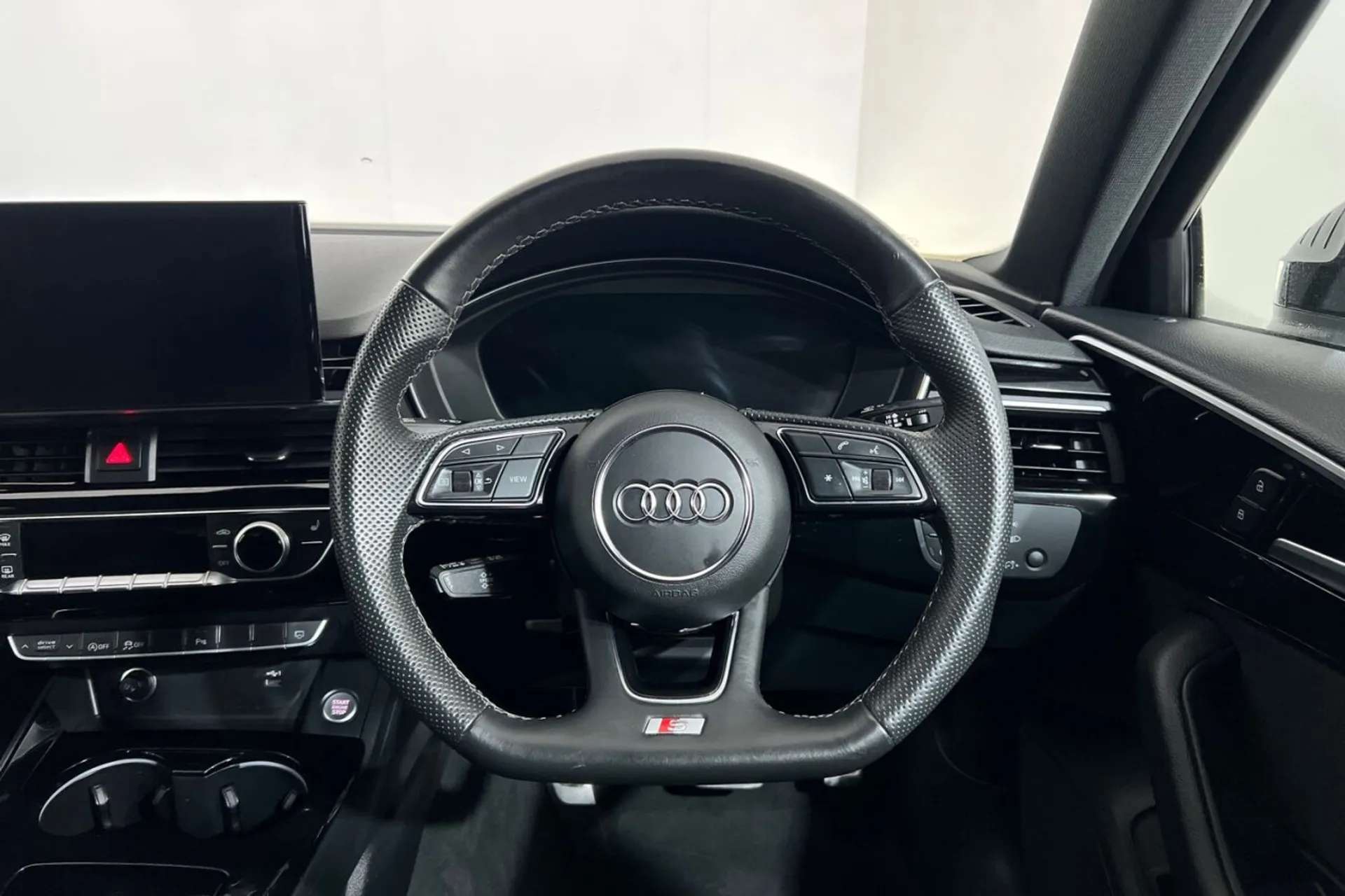 2022 AUDI A4 2022 AUDI A4