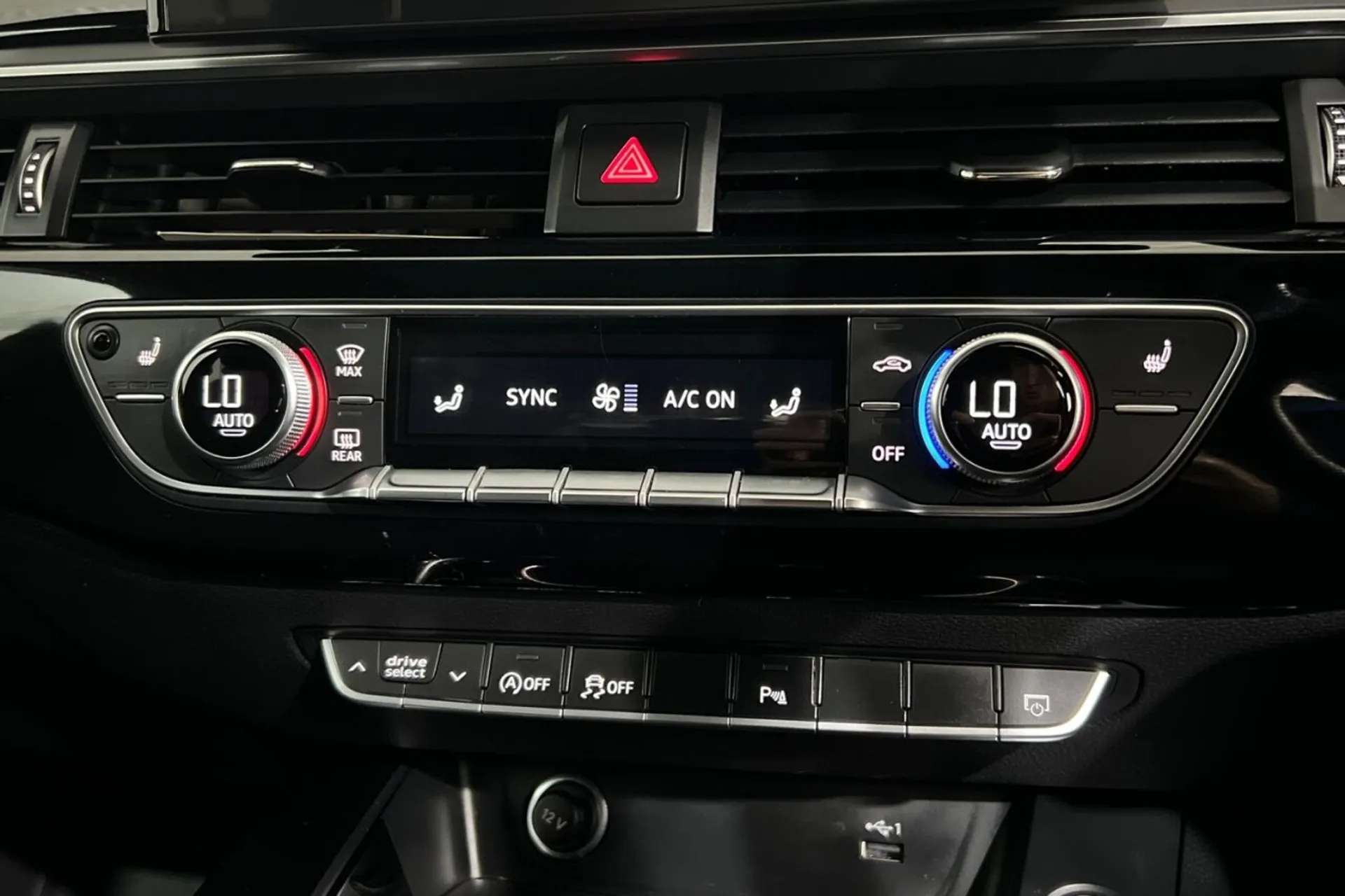 2022 AUDI A4 2022 AUDI A4