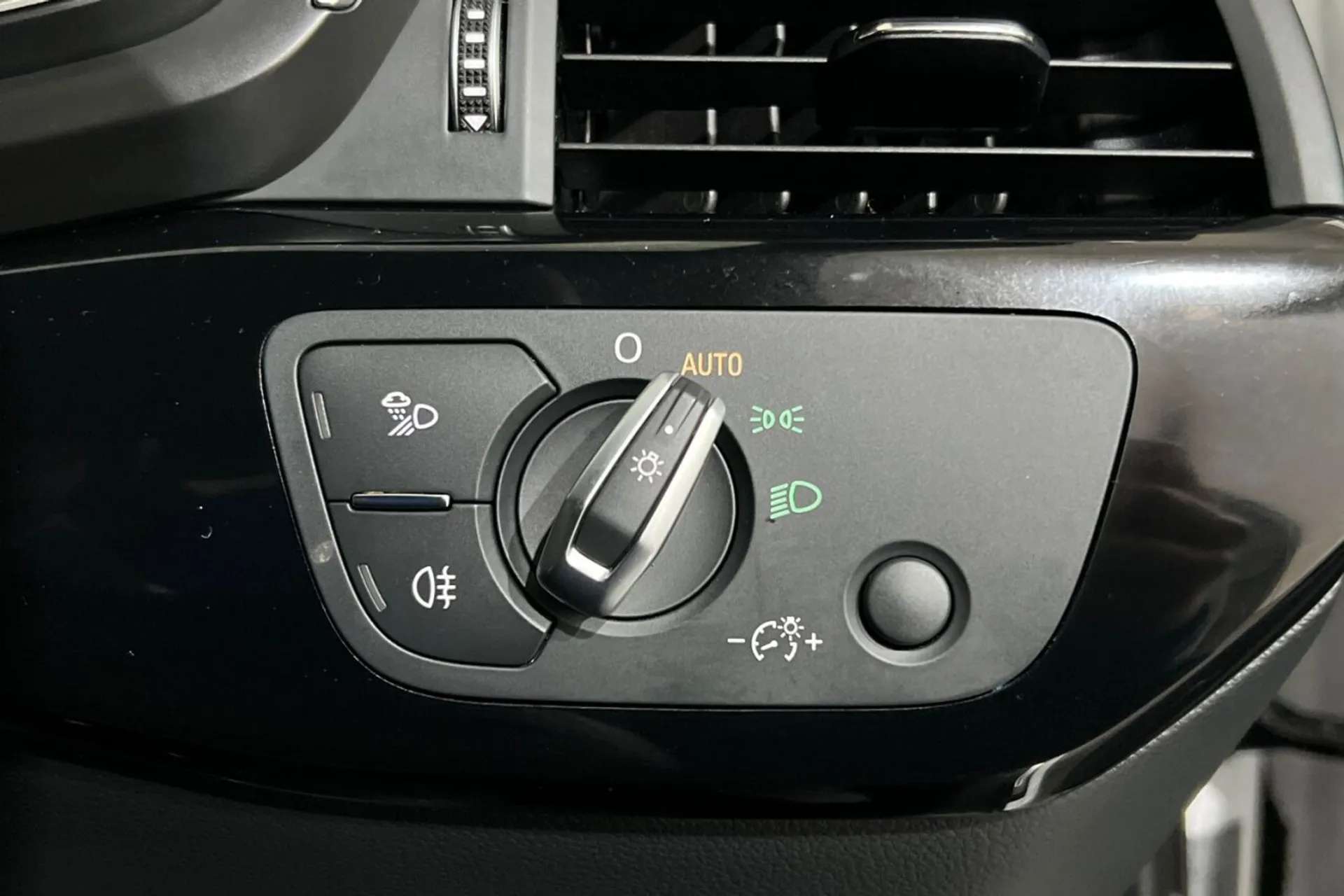 2022 AUDI A4 2022 AUDI A4