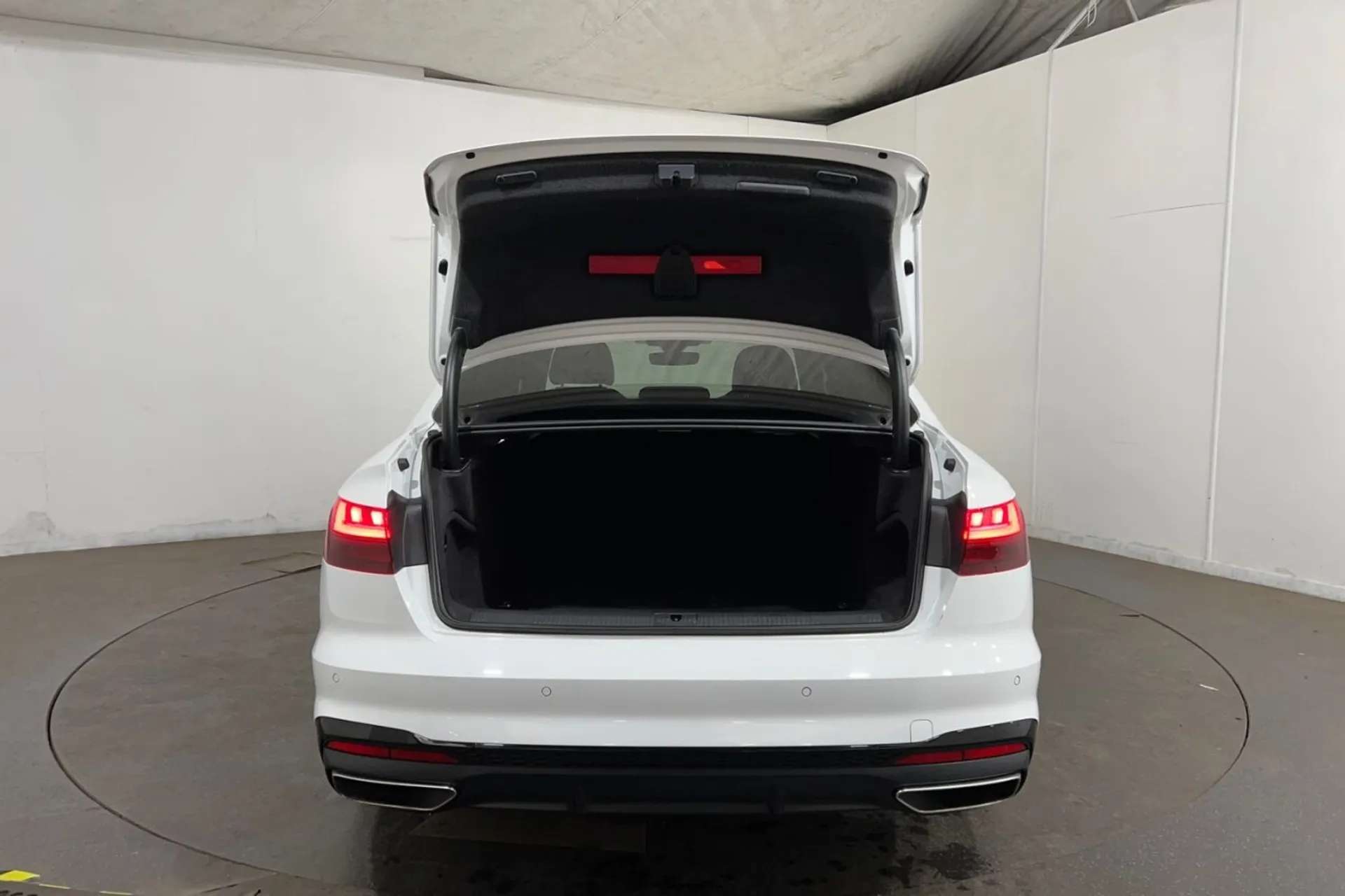 2022 AUDI A4 2022 AUDI A4