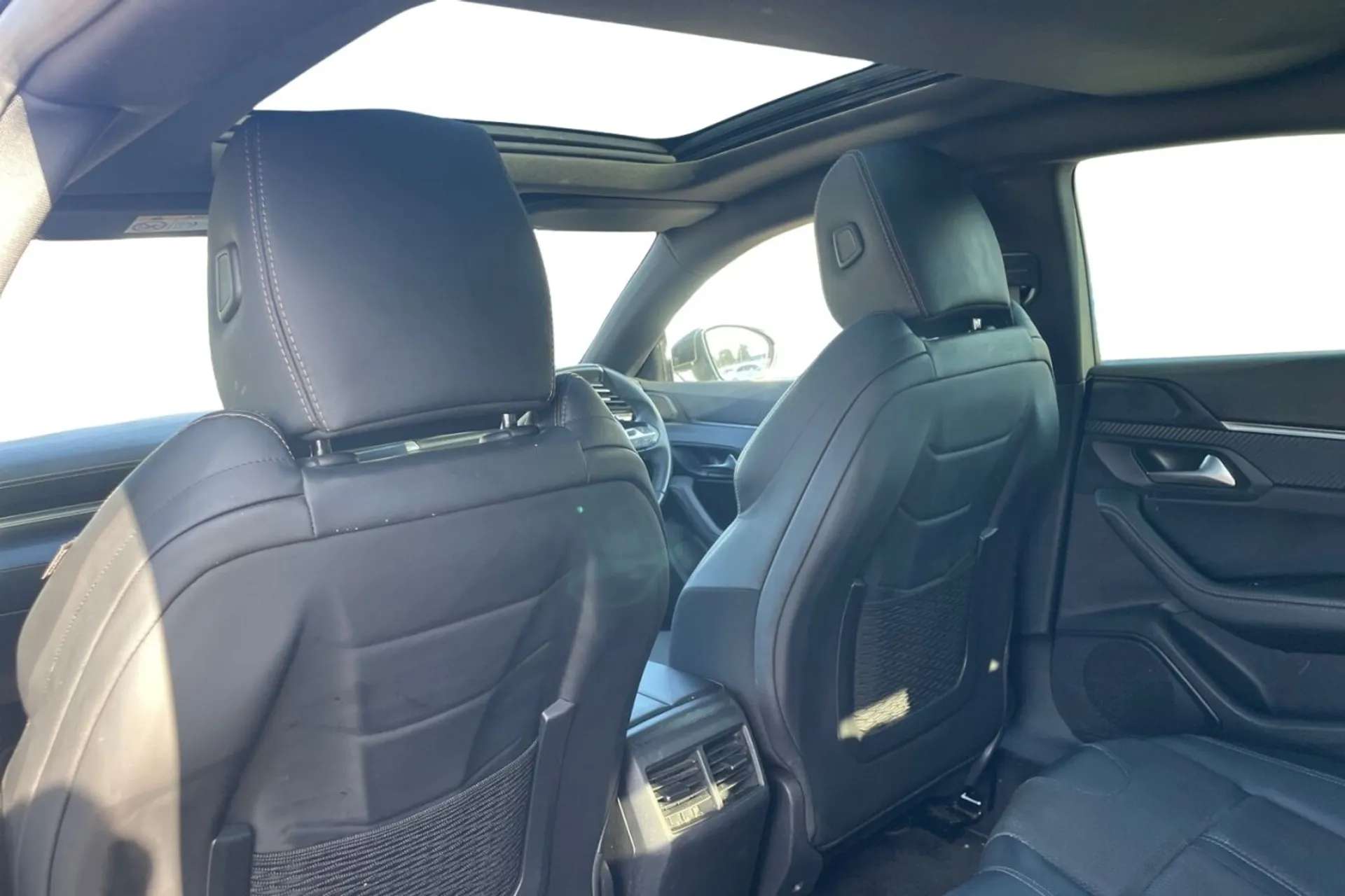 2021 PEUGEOT 508 2021 PEUGEOT 508