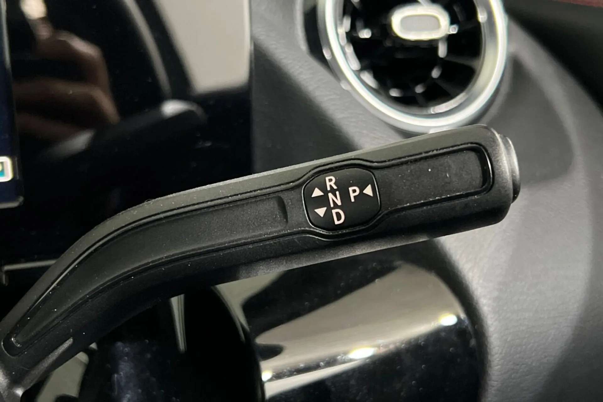 0 MERCEDES-BENZ GLA CLASS 0 MERCEDES-BENZ GLA CLASS