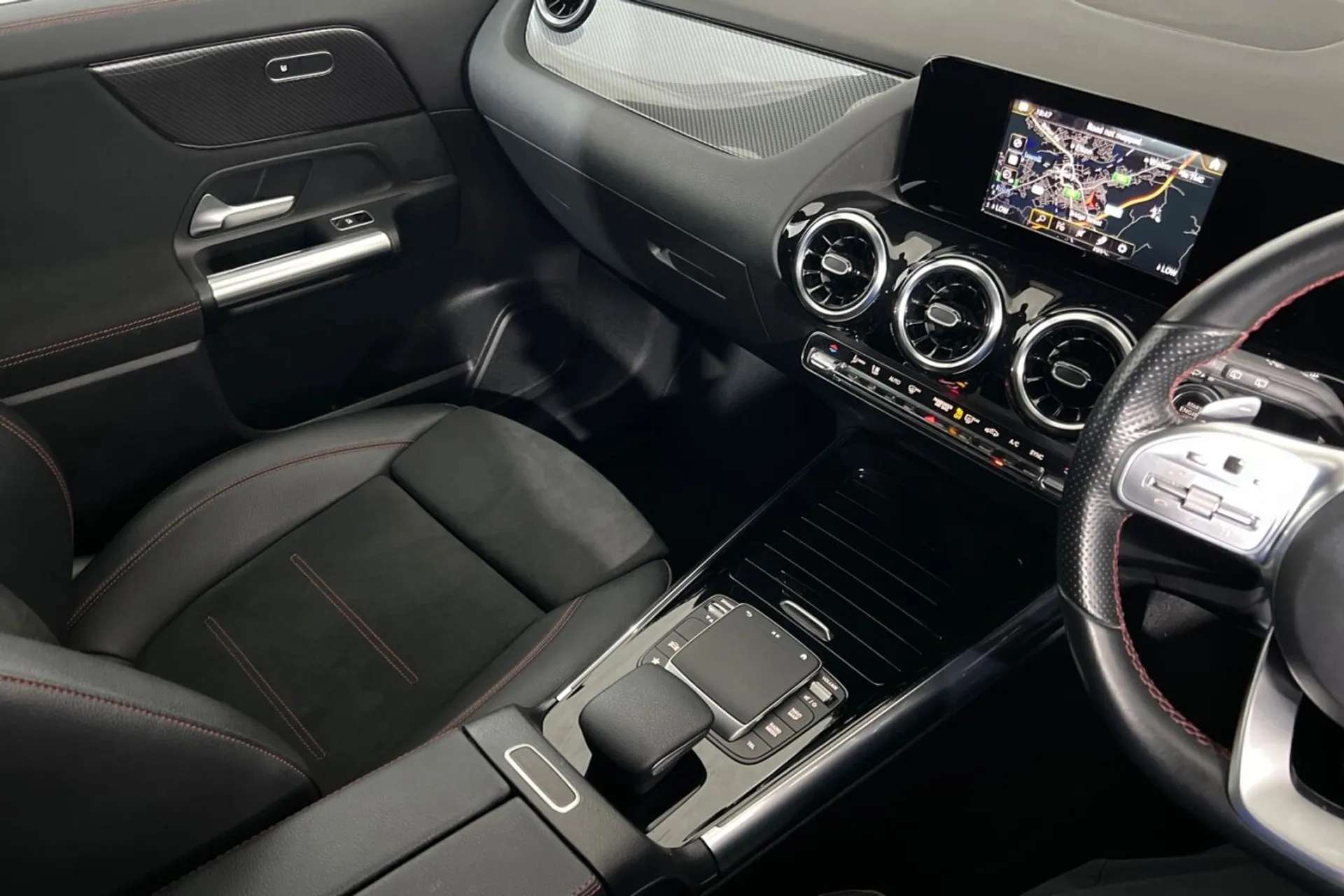 0 MERCEDES-BENZ GLA CLASS 0 MERCEDES-BENZ GLA CLASS