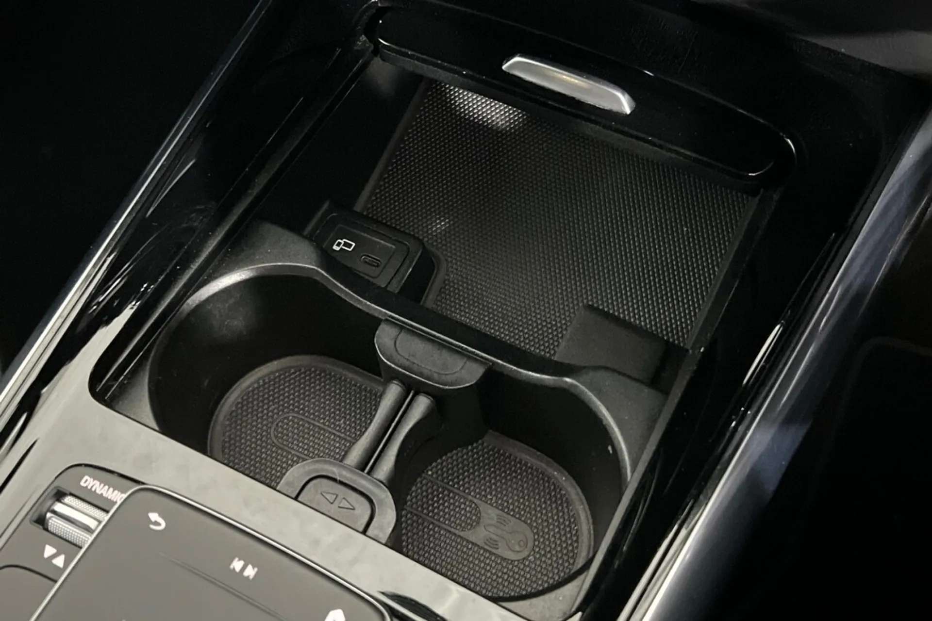 0 MERCEDES-BENZ GLA CLASS 0 MERCEDES-BENZ GLA CLASS