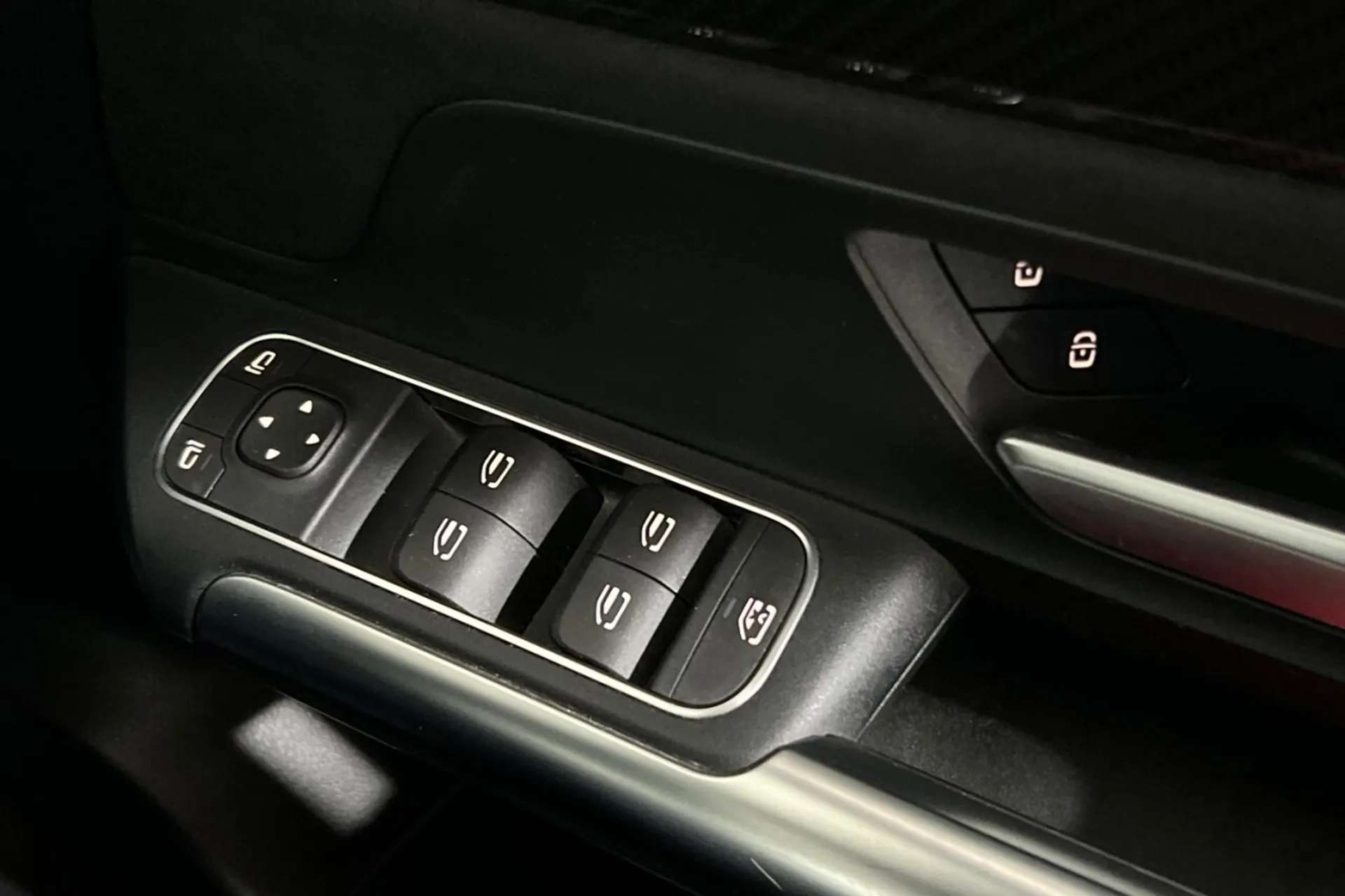 0 MERCEDES-BENZ GLA CLASS 0 MERCEDES-BENZ GLA CLASS