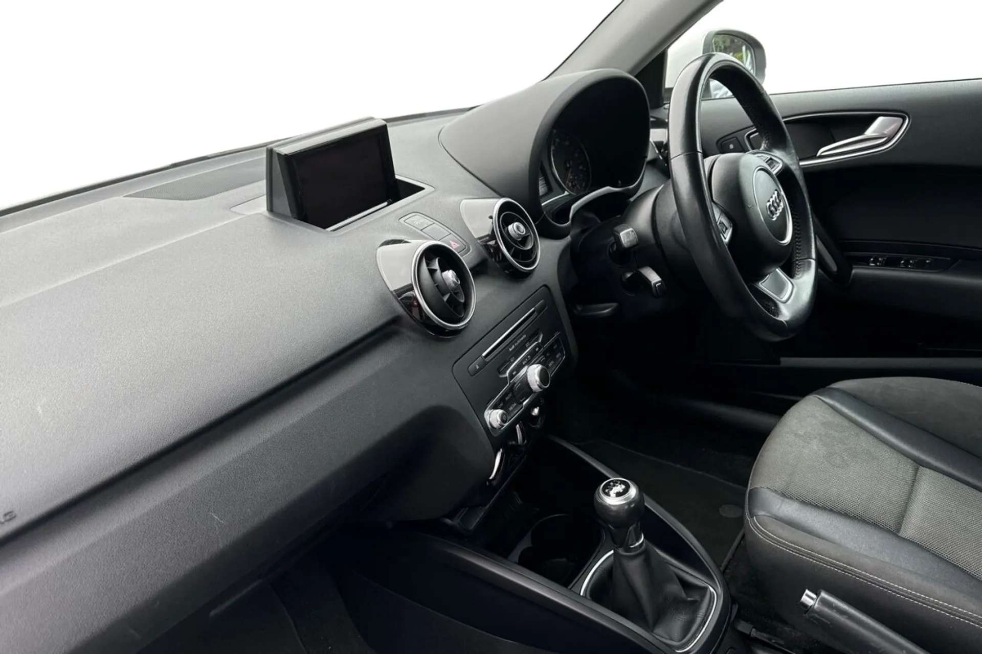 2018 AUDI A1 2018 AUDI A1