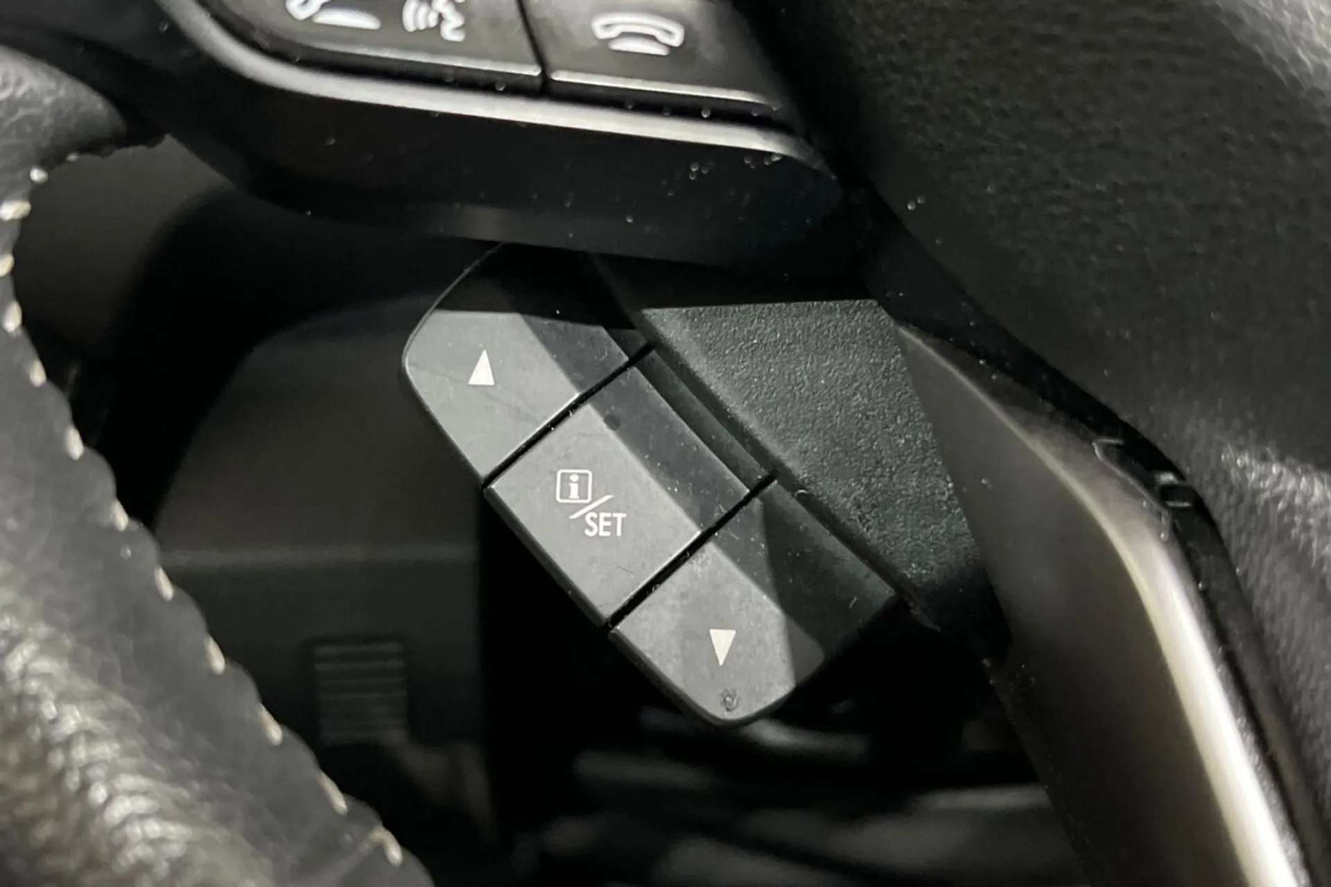 2022 SUBARU FORESTER 2022 SUBARU FORESTER