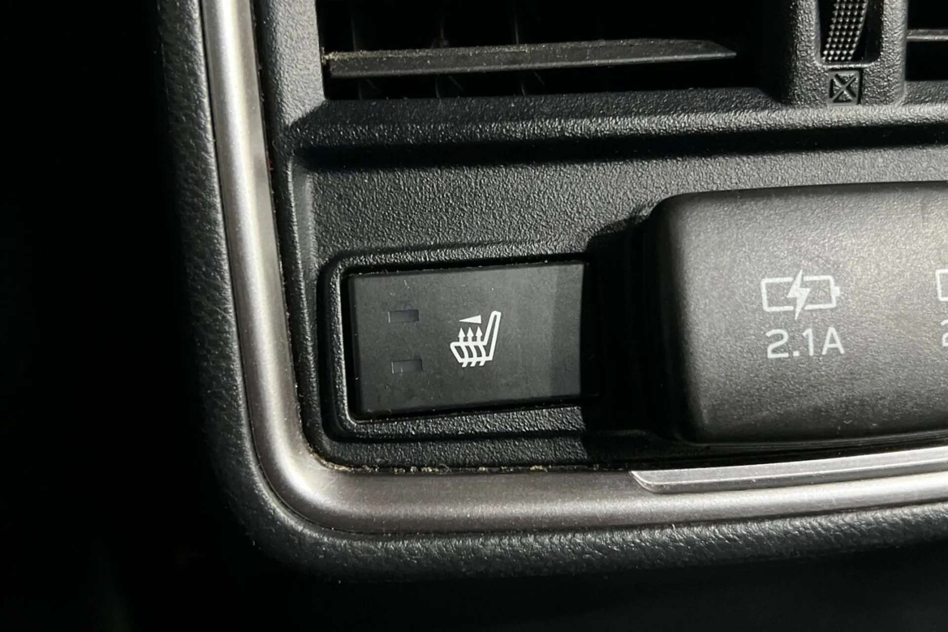 2022 SUBARU FORESTER 2022 SUBARU FORESTER