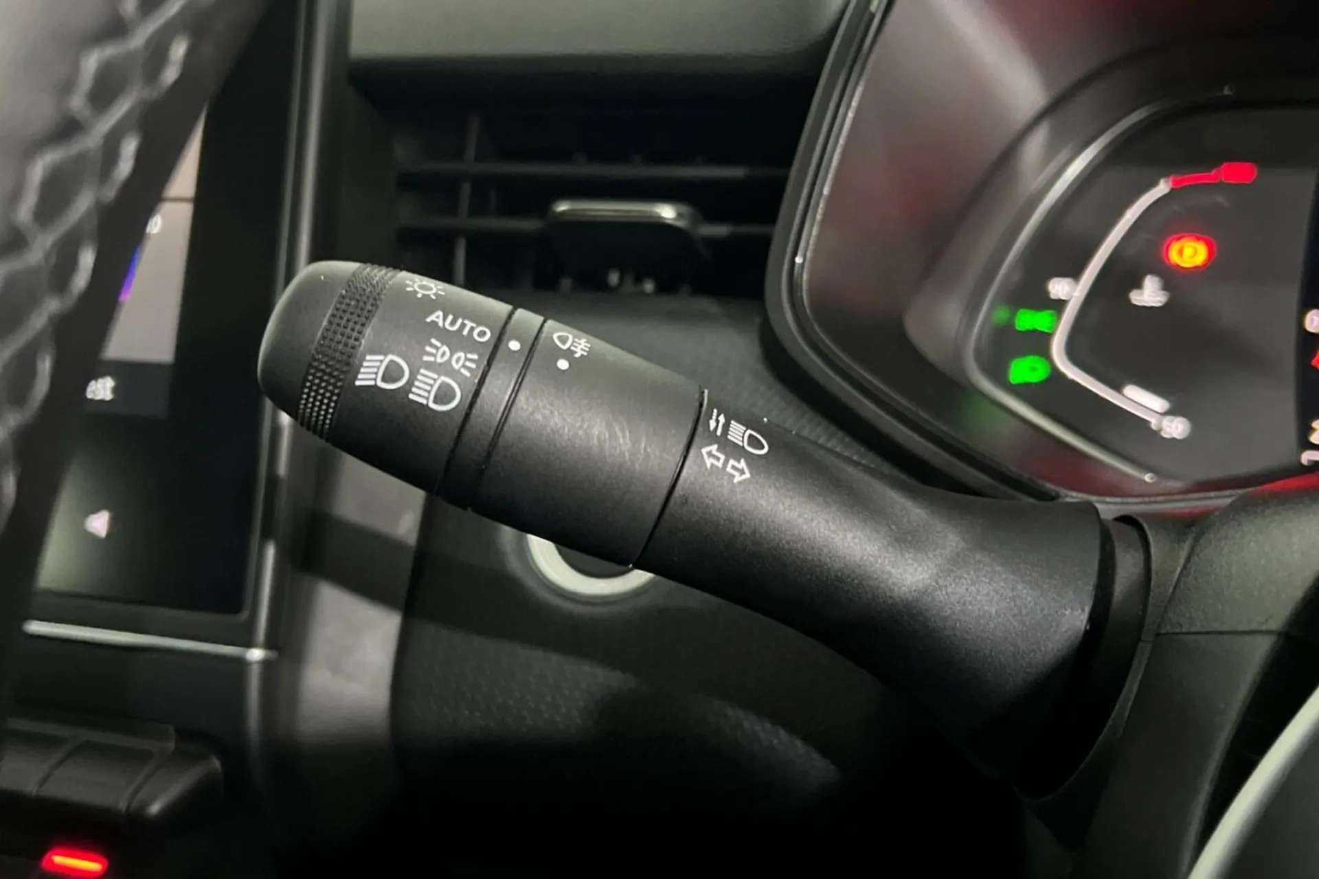 2023 RENAULT CLIO 2023 RENAULT CLIO