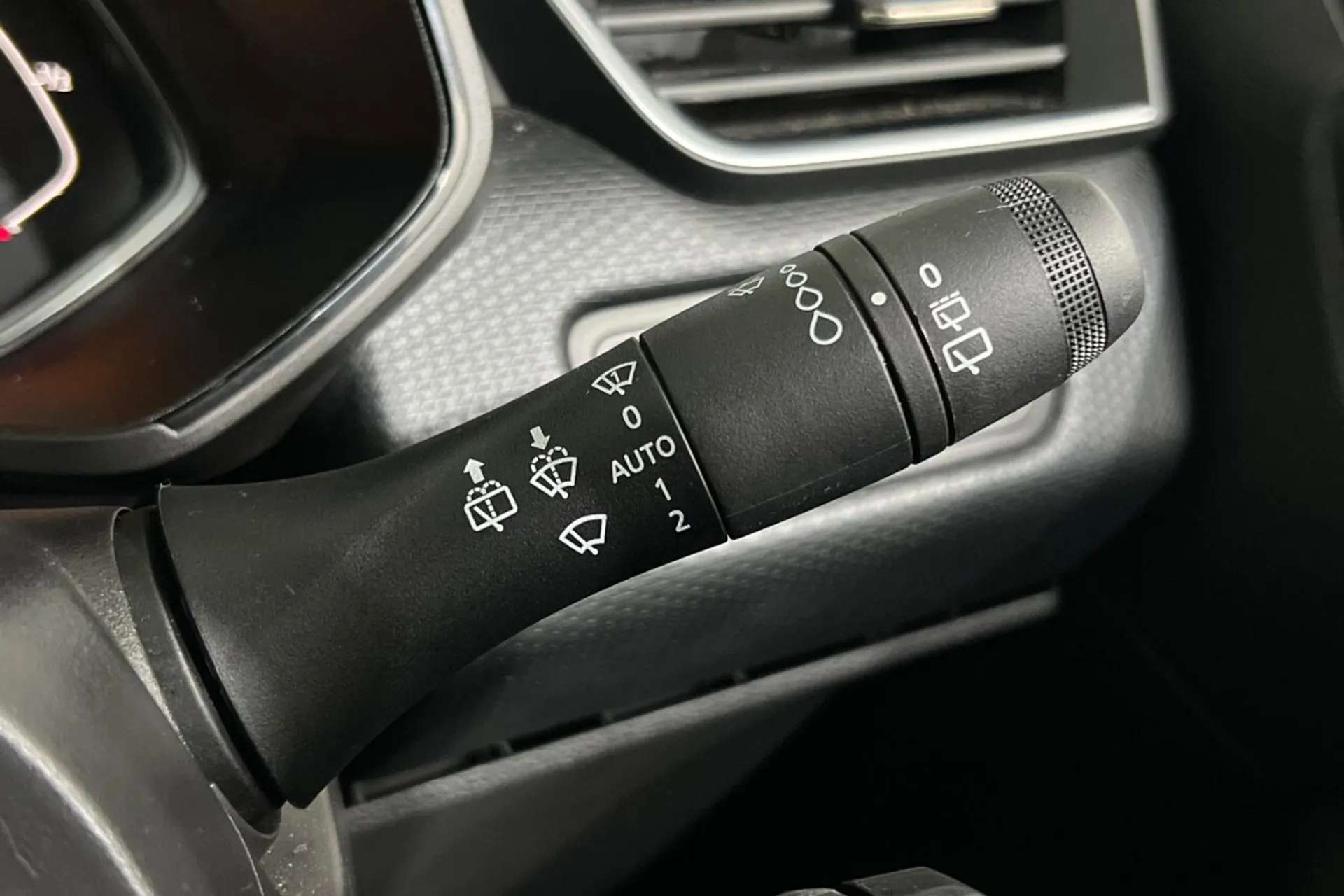 2023 RENAULT CLIO 2023 RENAULT CLIO