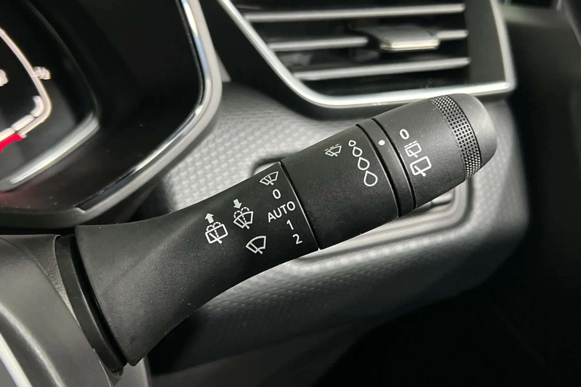 2023 RENAULT CLIO 2023 RENAULT CLIO