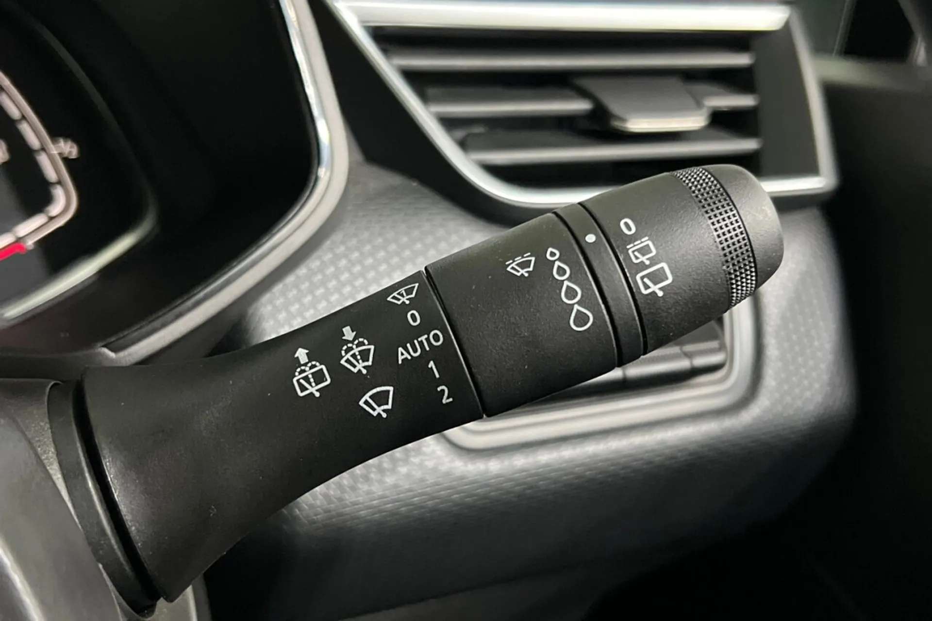 2023 RENAULT CLIO 2023 RENAULT CLIO