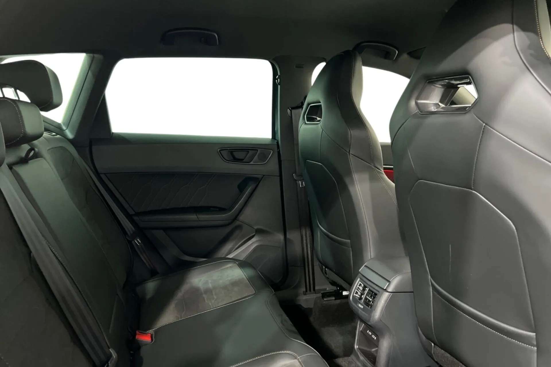 0 CUPRA ATECA 0 CUPRA ATECA