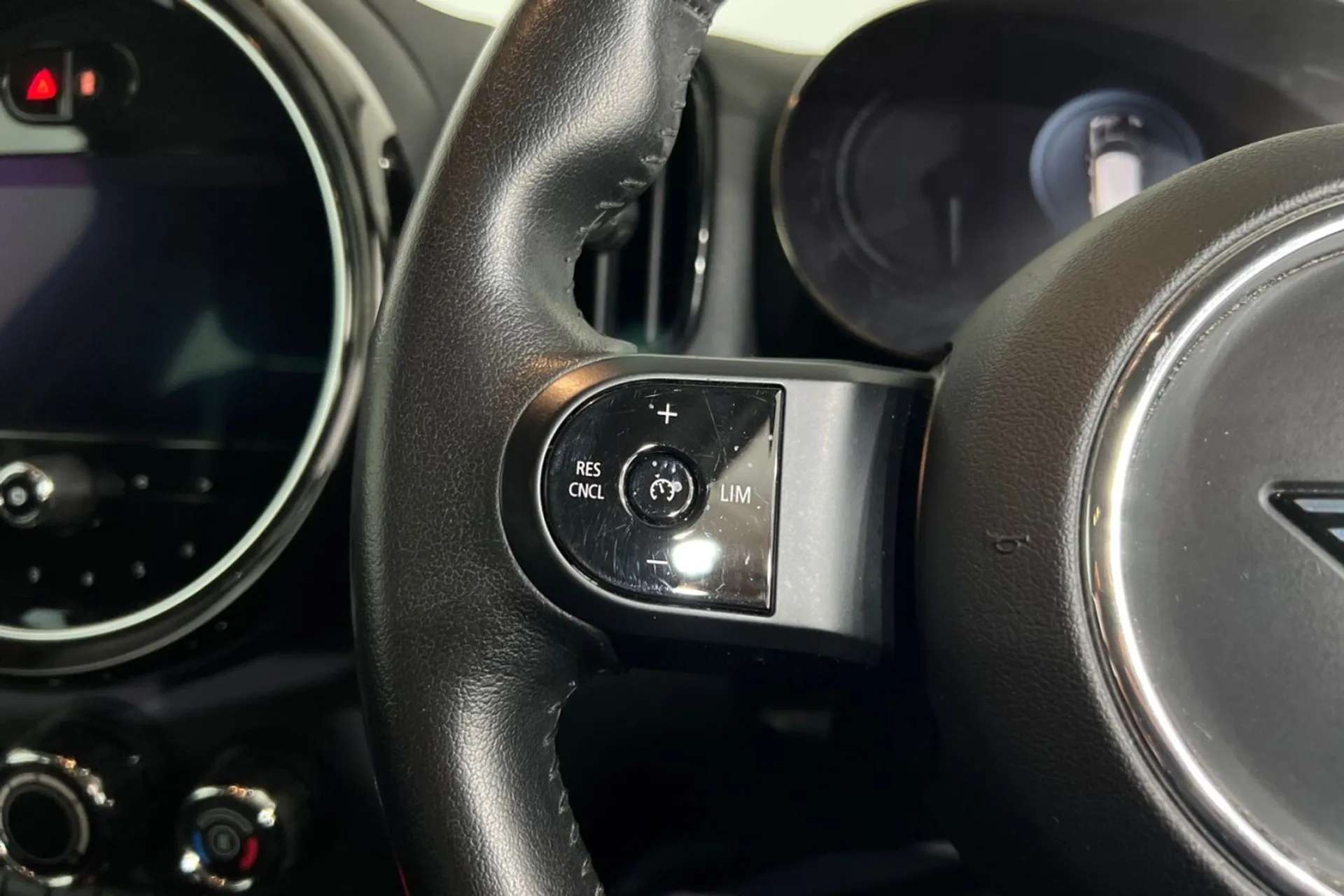 2021 MINI COUNTRYMAN 2021 MINI COUNTRYMAN