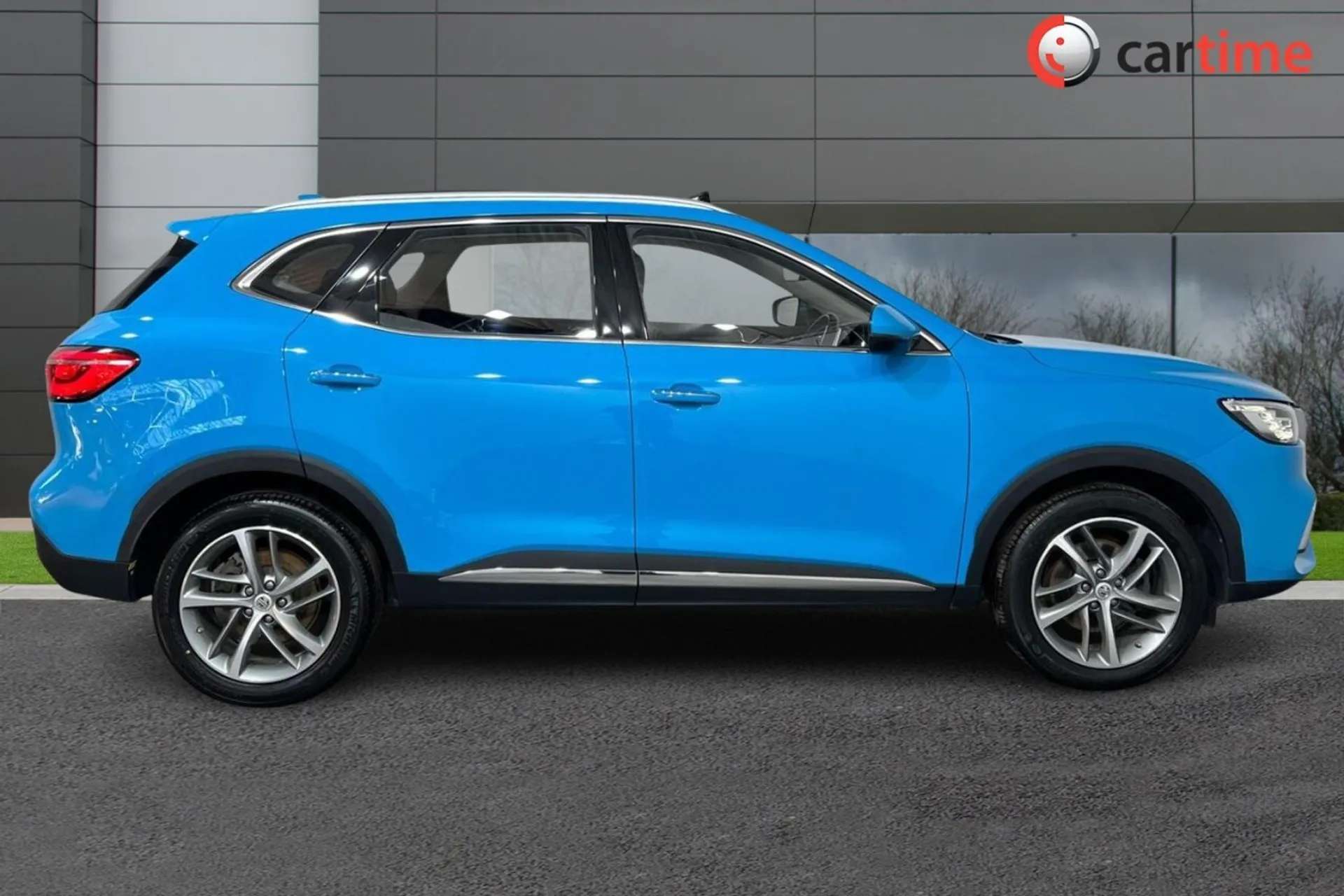 A 2022 MG MG HS 1.5 EXCLUSIVE 5d 160 BHP Rear View Camera, Heated Seats, Powered Tailgate, Blind Spot Monitoring, Android/Apple Holborn Blue, 18-Inch Alloy Wheels A 2022 MG MG HS 1.5 EXCLUSIVE 5d 160 BHP Rear View Camera, Heated Seats, Powered Tailgate, Blind Spot Monitoring, Android/Apple Holborn Blue, 18-Inch Alloy Wheels