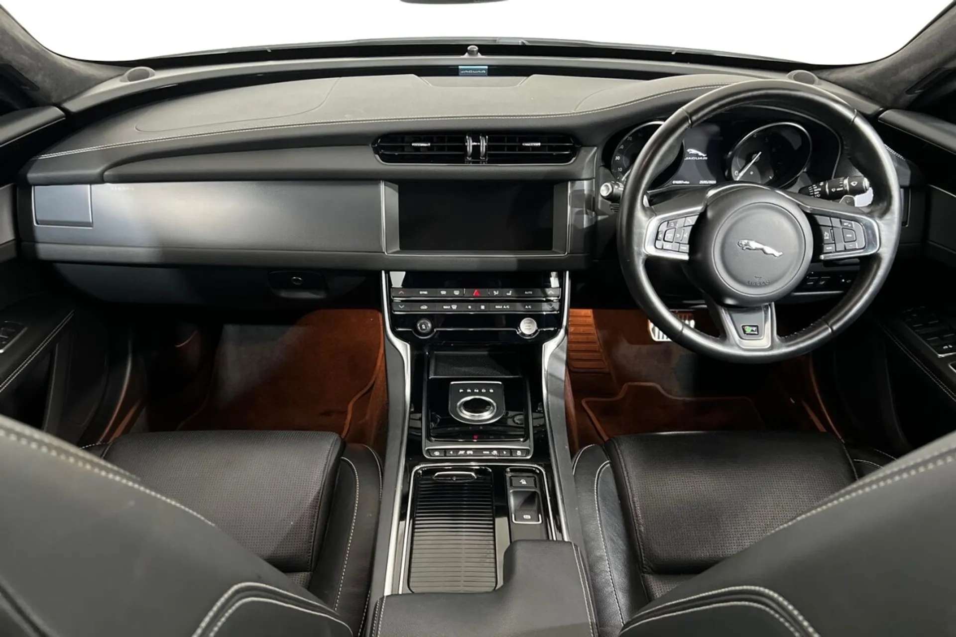 2018 JAGUAR XF 2018 JAGUAR XF