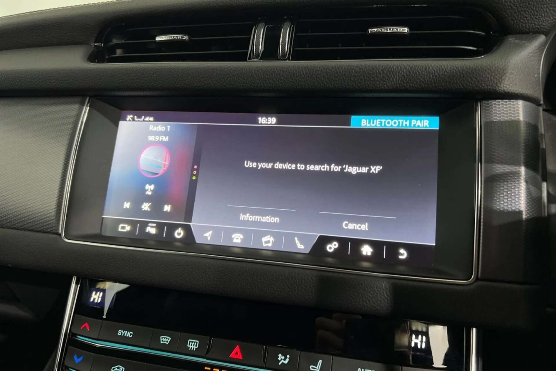 2018 JAGUAR XF 2018 JAGUAR XF