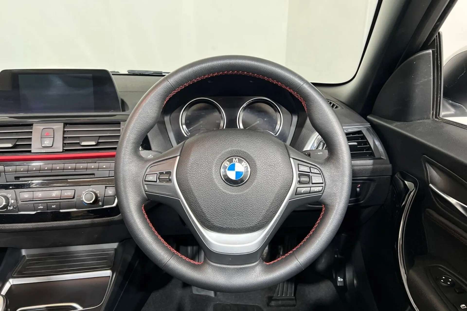 2017 BMW 2 SERIES 2017 BMW 2 SERIES