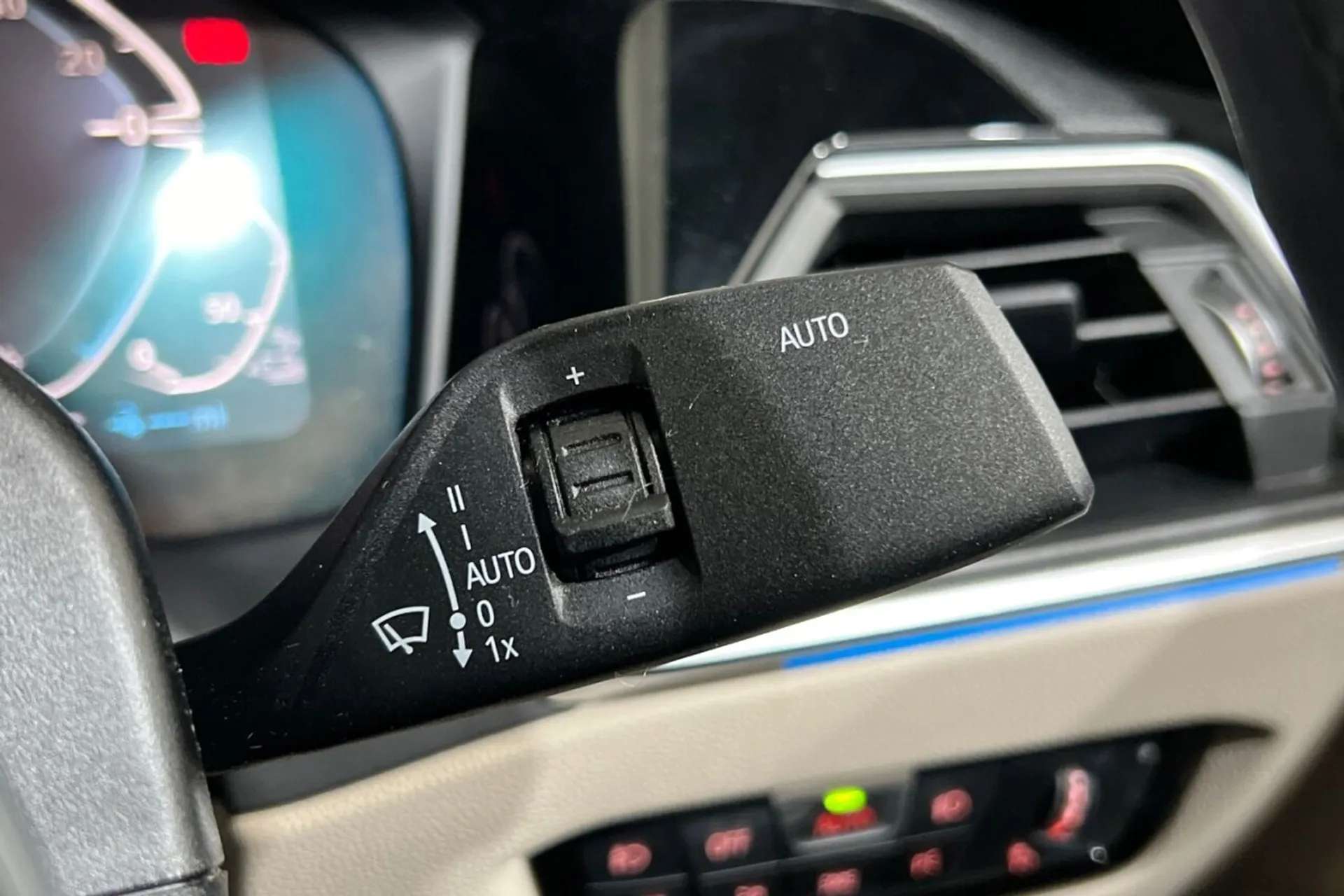 0 BMW 3 SERIES 0 BMW 3 SERIES