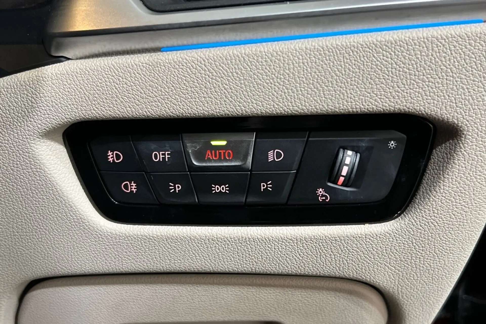 0 BMW 3 SERIES 0 BMW 3 SERIES