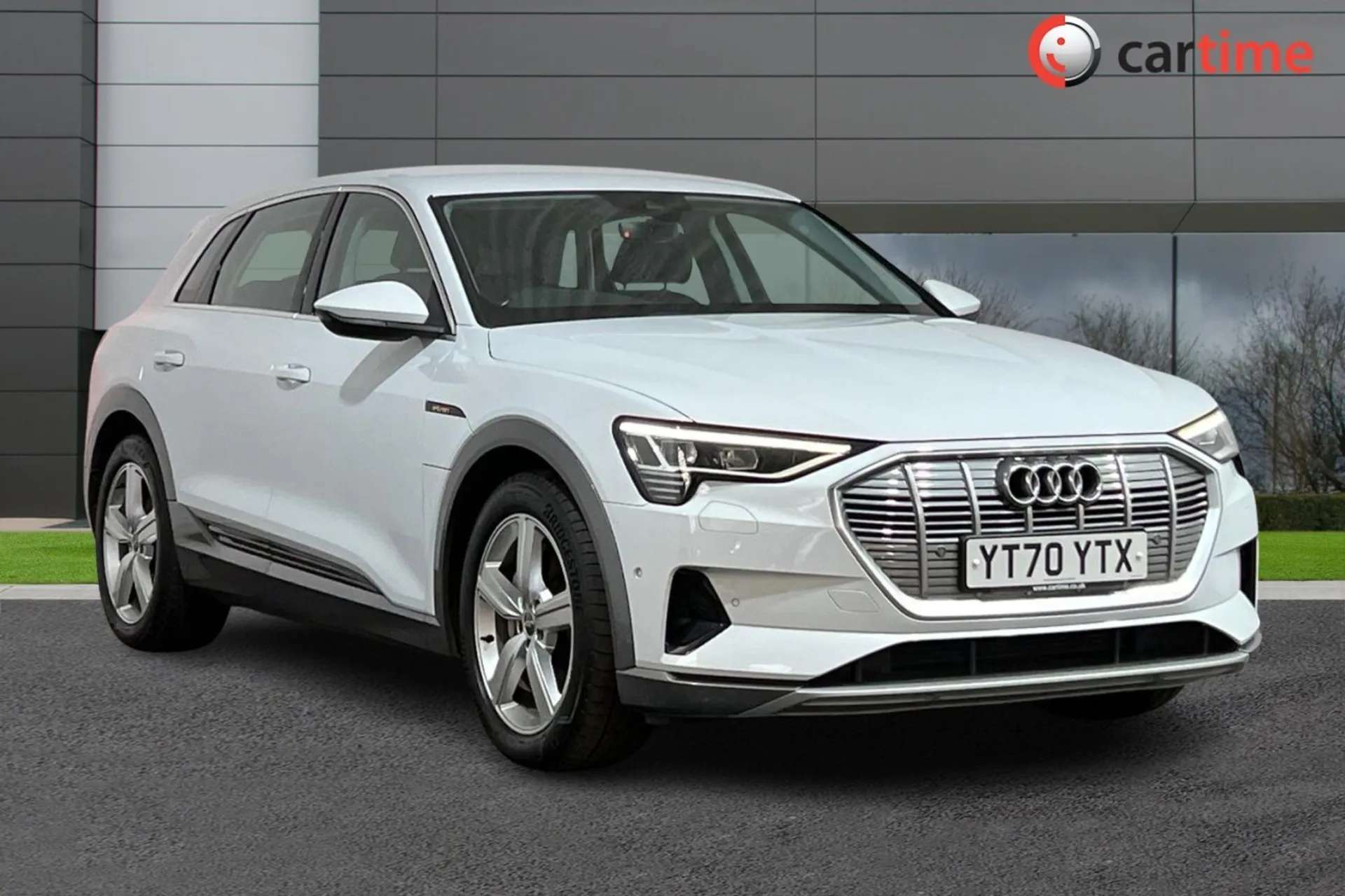 A 2020 AUDI E-TRON QUATTRO BASE 5d 403 BHP Touchscreen, Reverse Camera, Heated Front Seats, Privacy Glass, Power Tailgate Glacier White, 20-Inch Alloy Wheels A 2020 AUDI E-TRON QUATTRO BASE 5d 403 BHP Touchscreen, Reverse Camera, Heated Front Seats, Privacy Glass, Power Tailgate Glacier White, 20-Inch Alloy Wheels