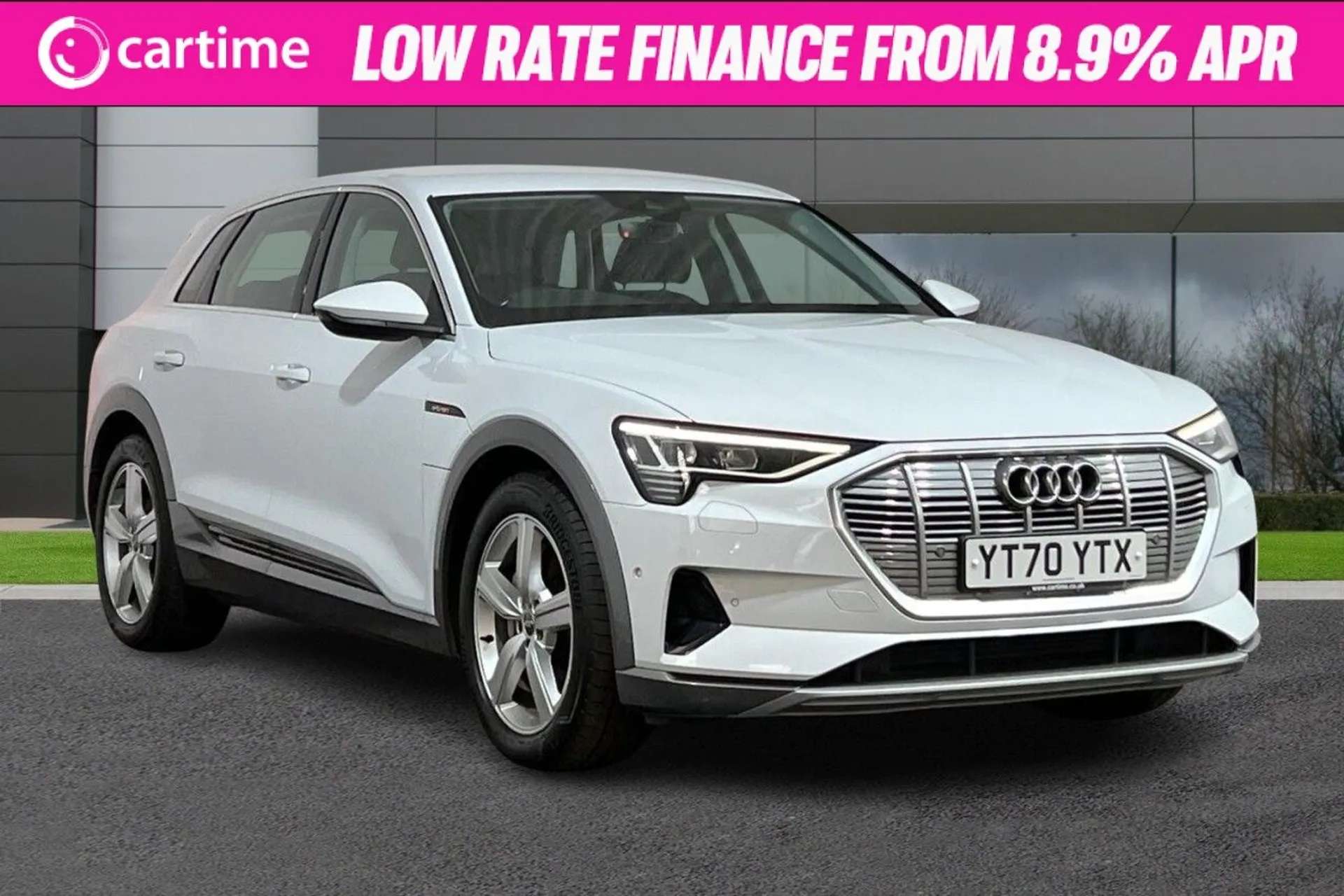 A 2020 AUDI E-TRON QUATTRO BASE 5d 403 BHP Touchscreen, Reverse Camera, Heated Front Seats, Privacy Glass, Power Tailgate Glacier White, 20-Inch Alloy Wheels A 2020 AUDI E-TRON QUATTRO BASE 5d 403 BHP Touchscreen, Reverse Camera, Heated Front Seats, Privacy Glass, Power Tailgate Glacier White, 20-Inch Alloy Wheels