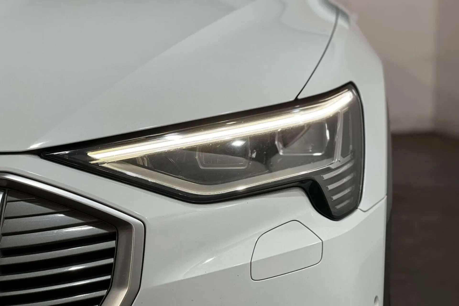 2020 AUDI E-TRON 2020 AUDI E-TRON