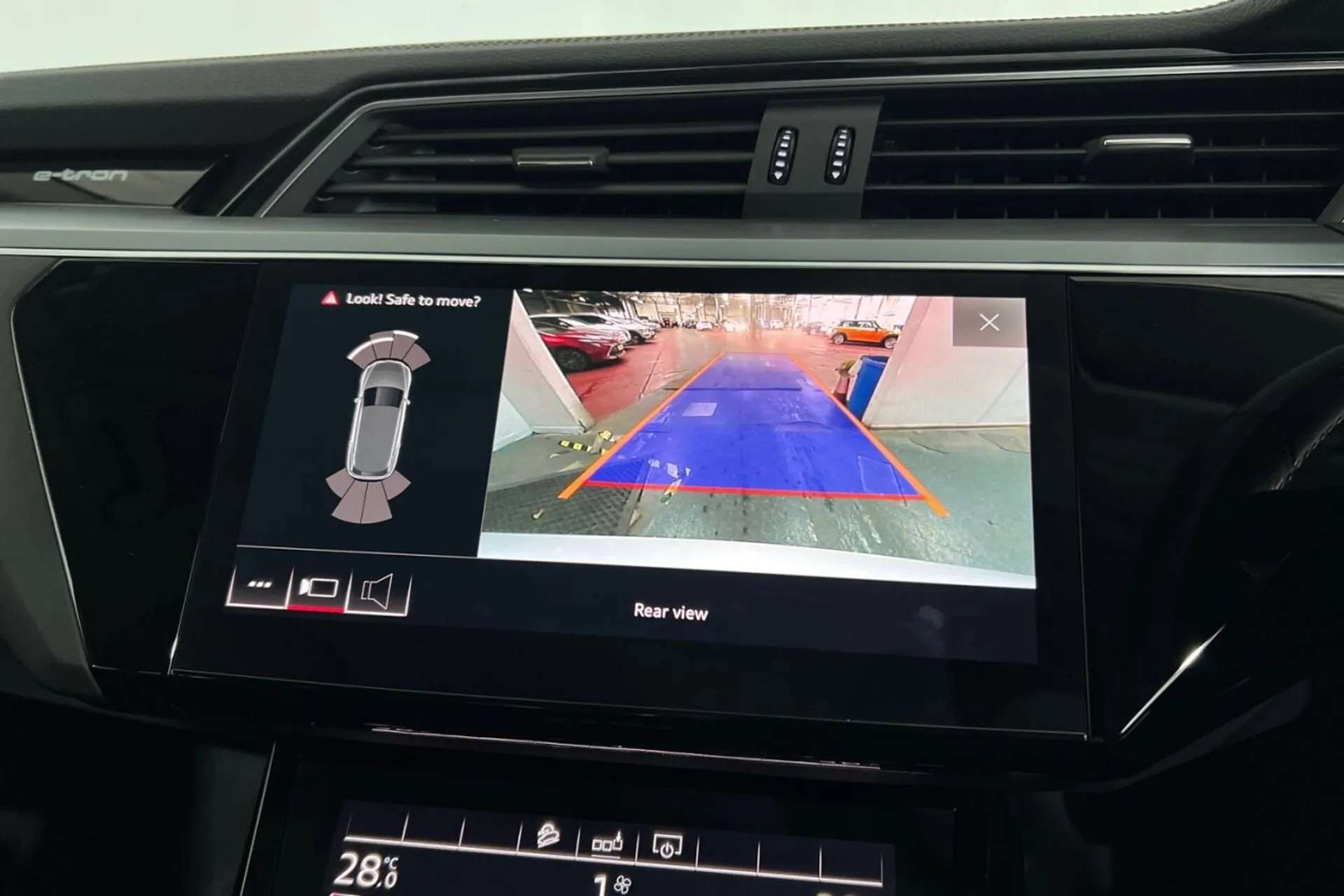 2020 AUDI E-TRON 2020 AUDI E-TRON