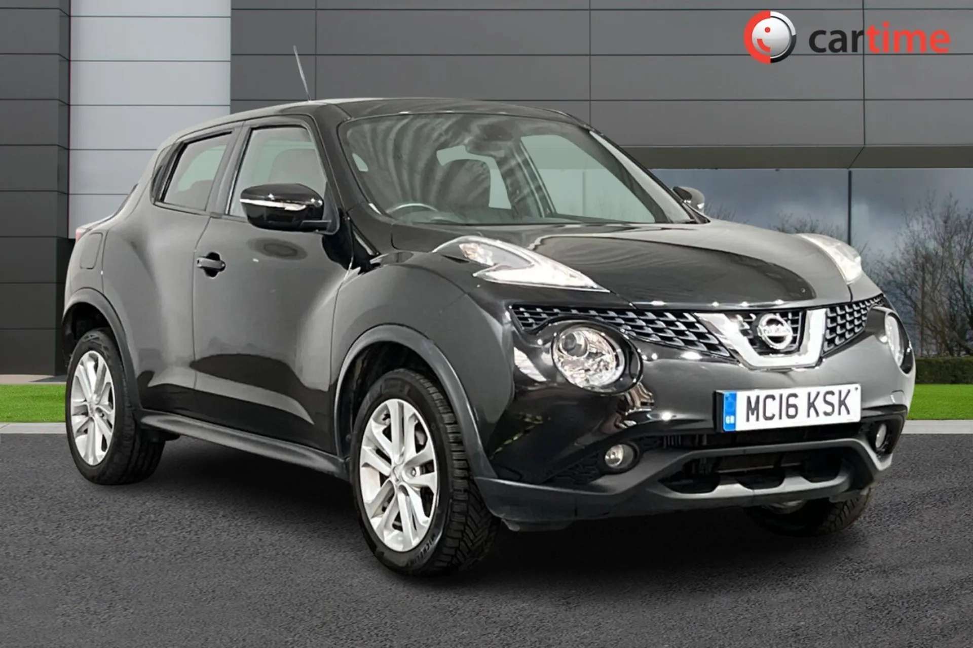 A 2016 NISSAN JUKE 1.2 N-CONNECTA DIG-T 5d 115 BHP 5.8in Satellite Navigation System, Reverse Camera / Rear Park Sensors, DAB / Bluetooth / USB / CD, Climate Control, Cr A 2016 NISSAN JUKE 1.2 N-CONNECTA DIG-T 5d 115 BHP 5.8in Satellite Navigation System, Reverse Camera / Rear Park Sensors, DAB / Bluetooth / USB / CD, Climate Control, Cr