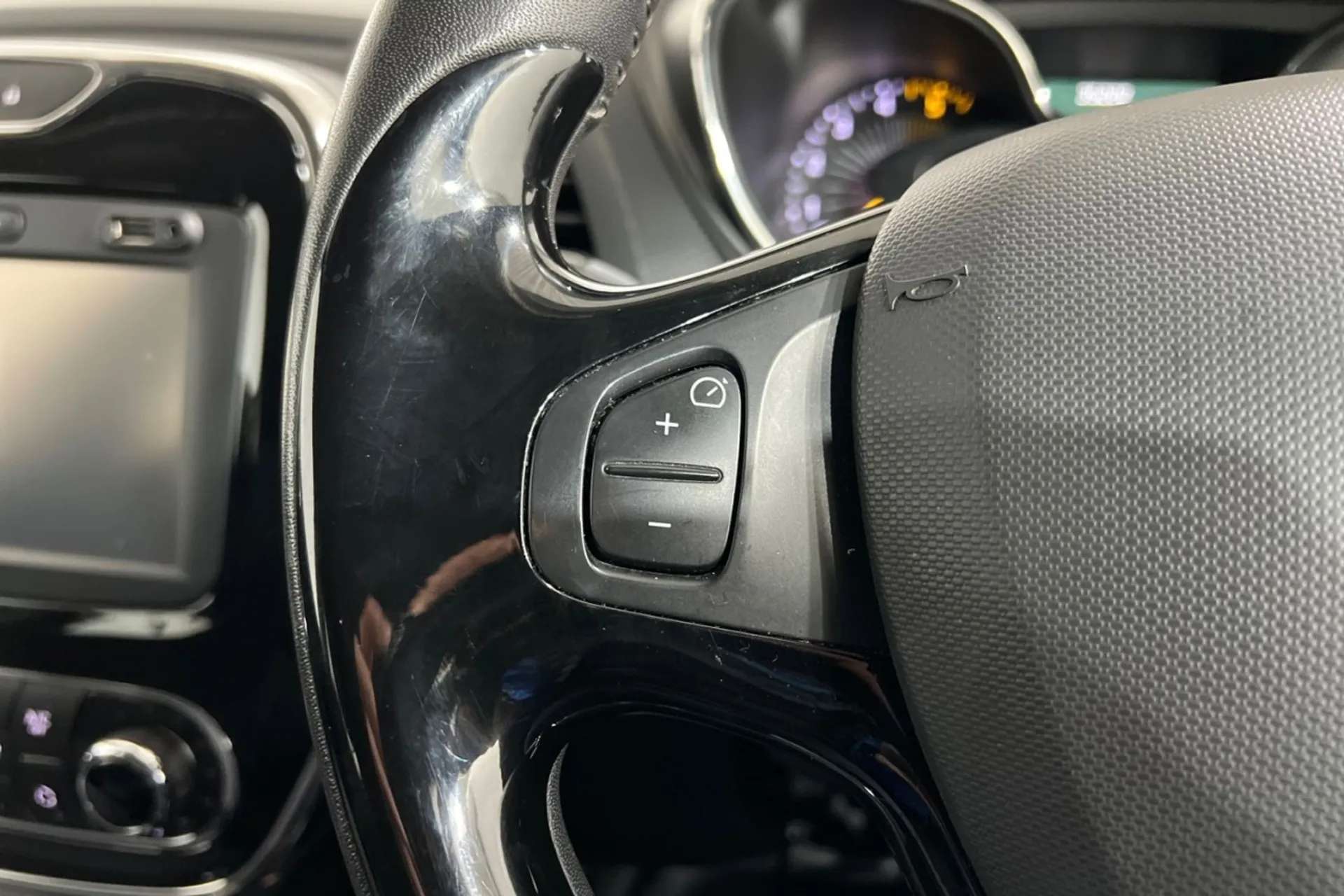 2015 RENAULT CAPTUR 2015 RENAULT CAPTUR