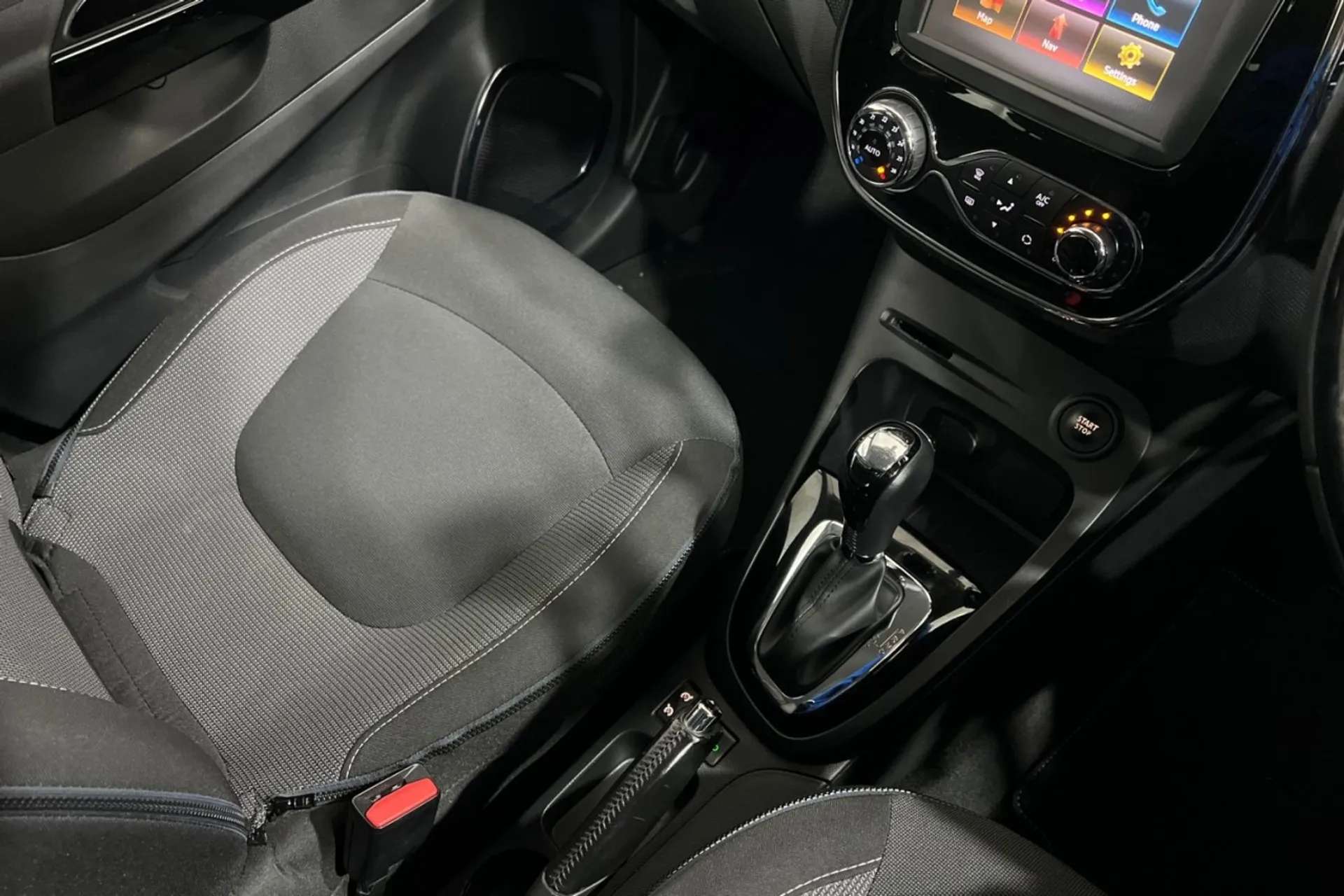 2015 RENAULT CAPTUR 2015 RENAULT CAPTUR