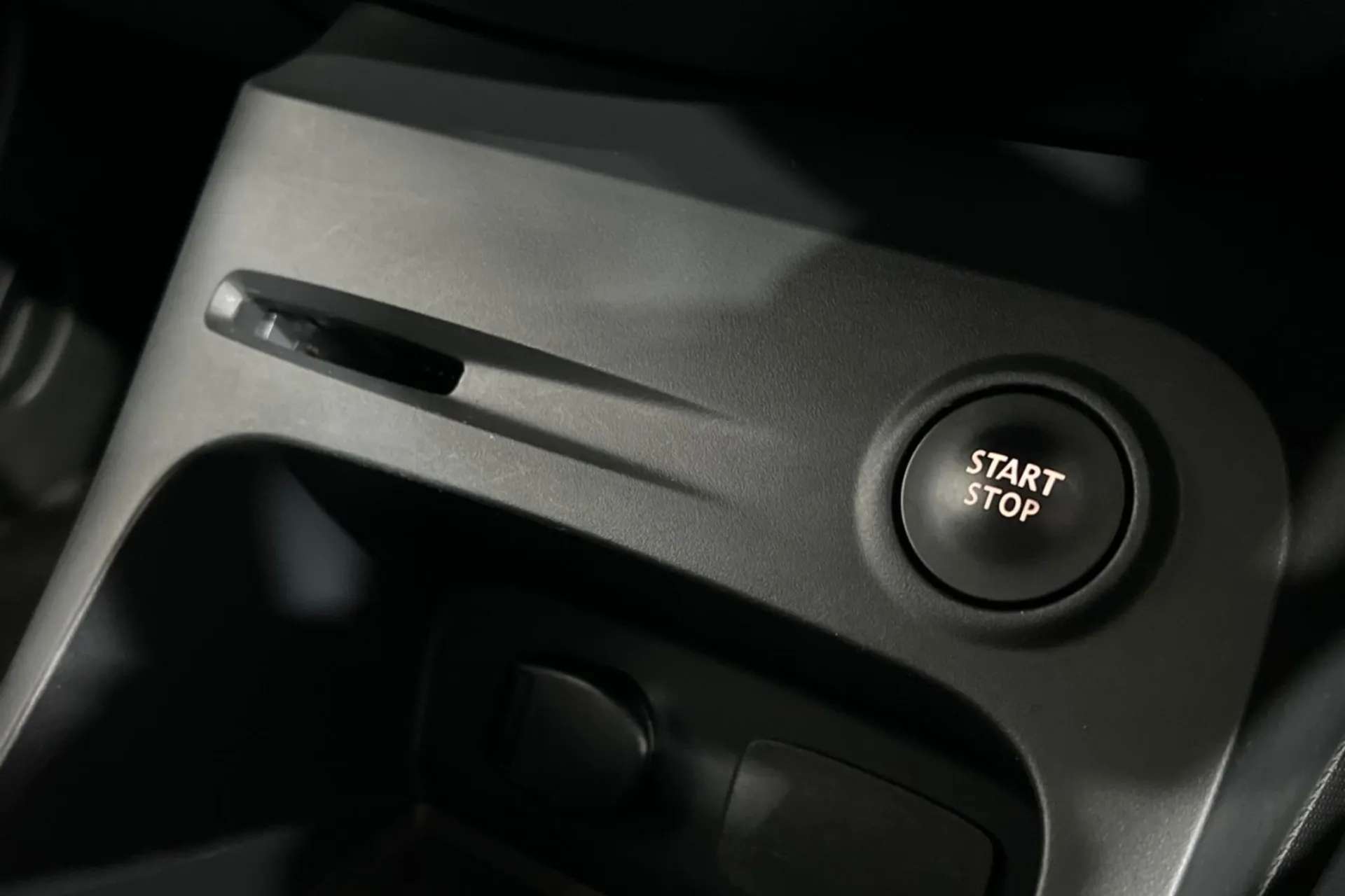 2015 RENAULT CAPTUR 2015 RENAULT CAPTUR