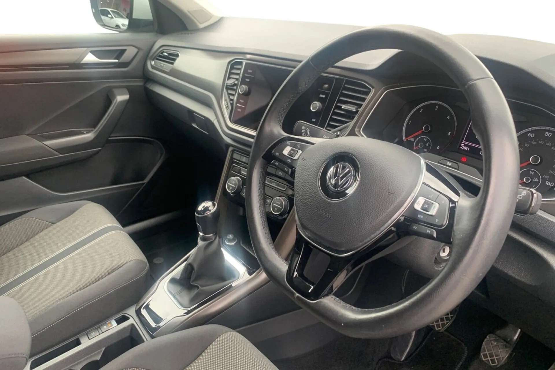 2019 VOLKSWAGEN T-ROC 2019 VOLKSWAGEN T-ROC