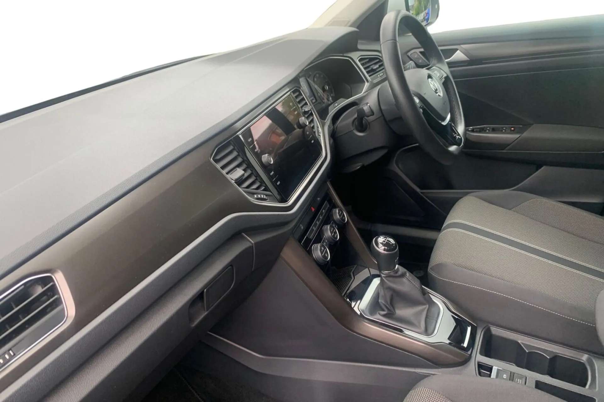 2019 VOLKSWAGEN T-ROC 2019 VOLKSWAGEN T-ROC