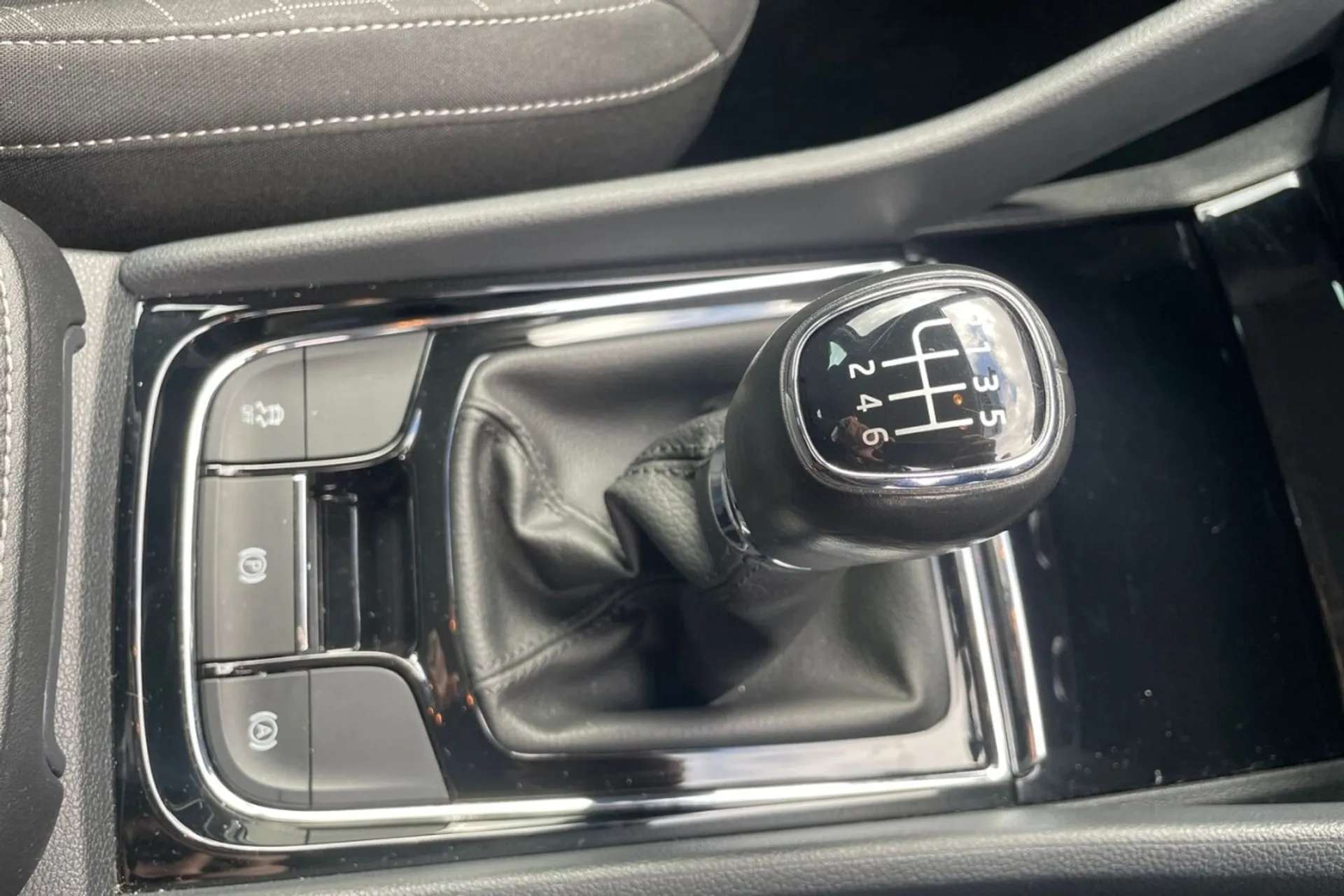 2020 SKODA KAROQ 2020 SKODA KAROQ