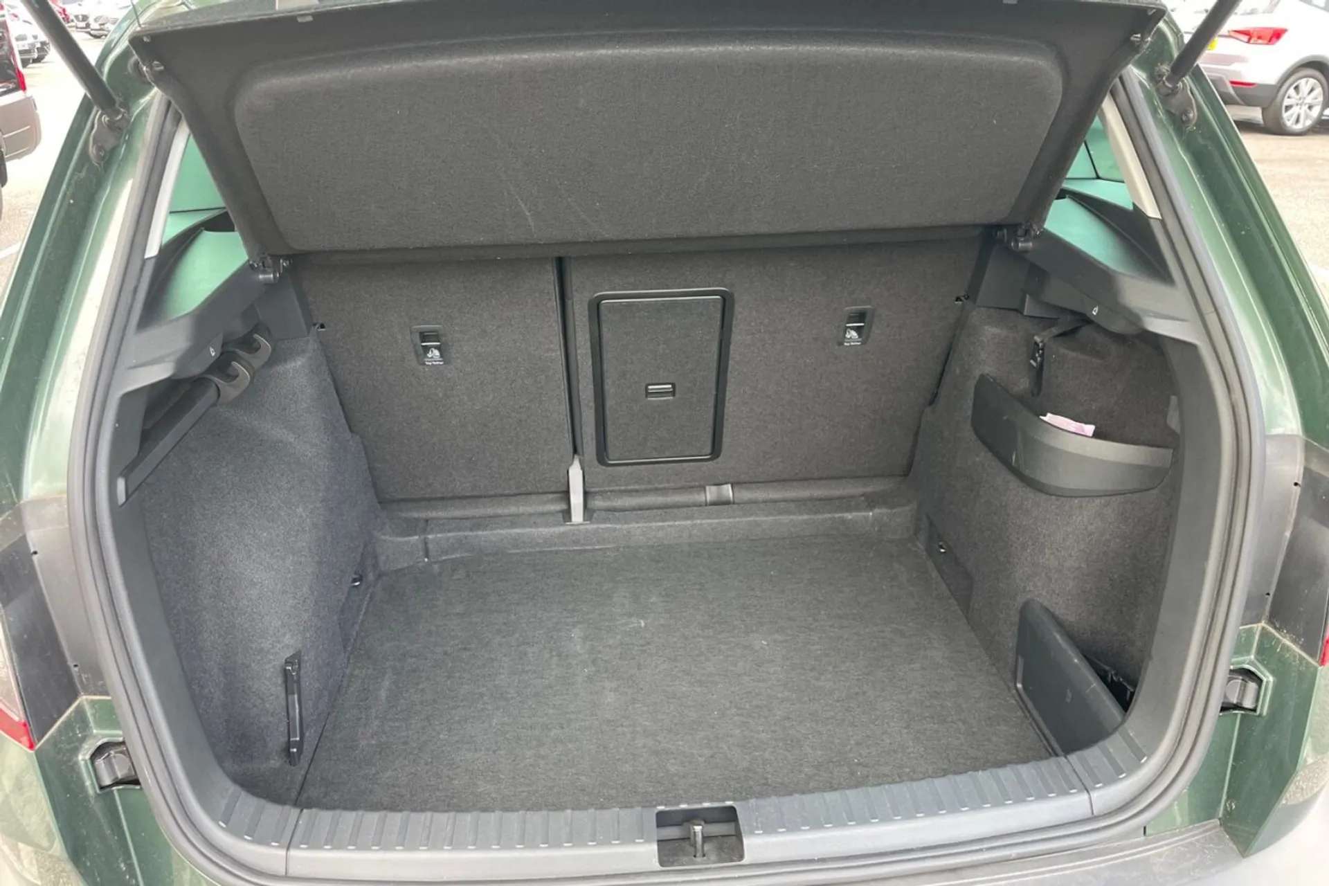 2020 SKODA KAROQ 2020 SKODA KAROQ