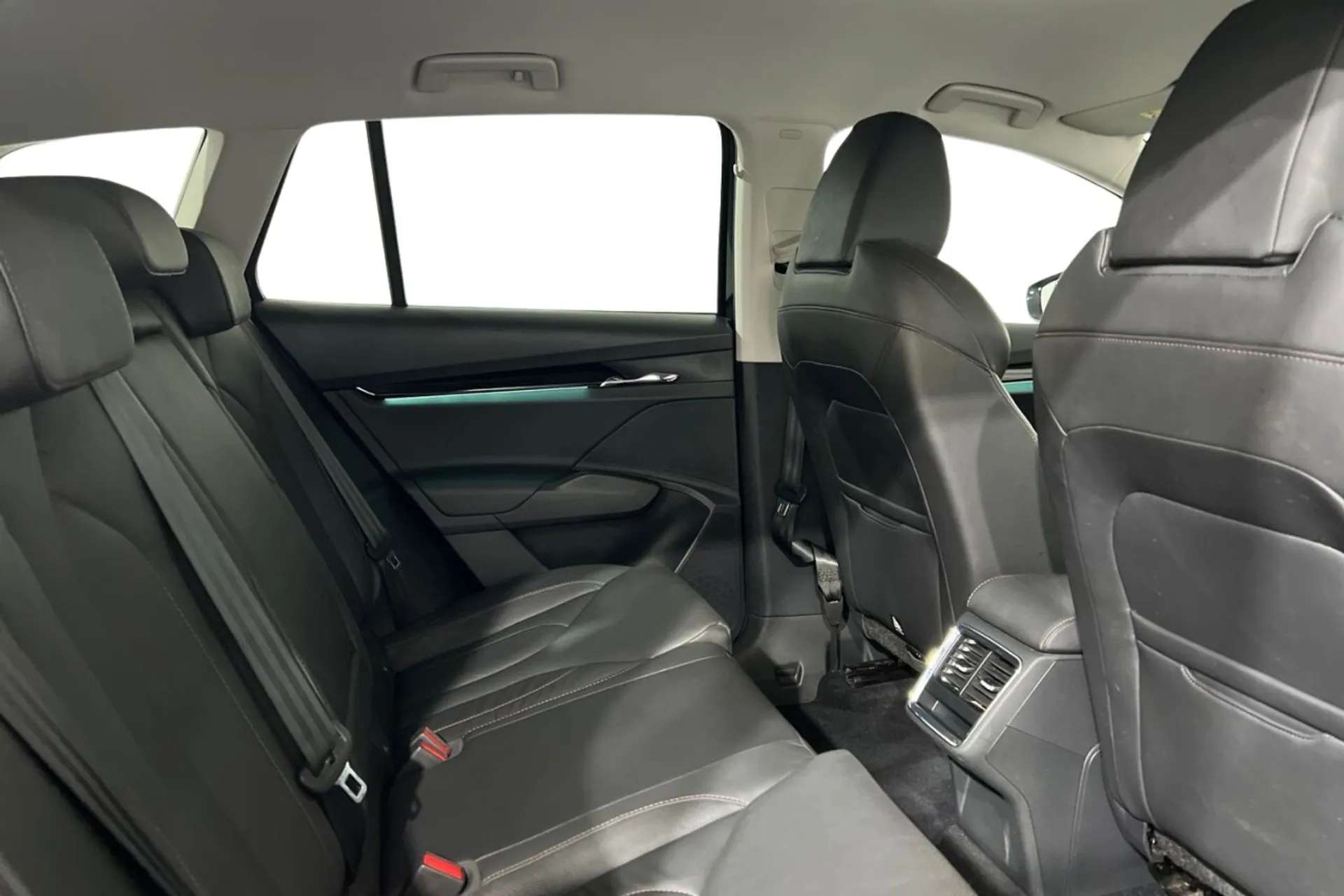 2021 SKODA ENYAQ IV 2021 SKODA ENYAQ IV