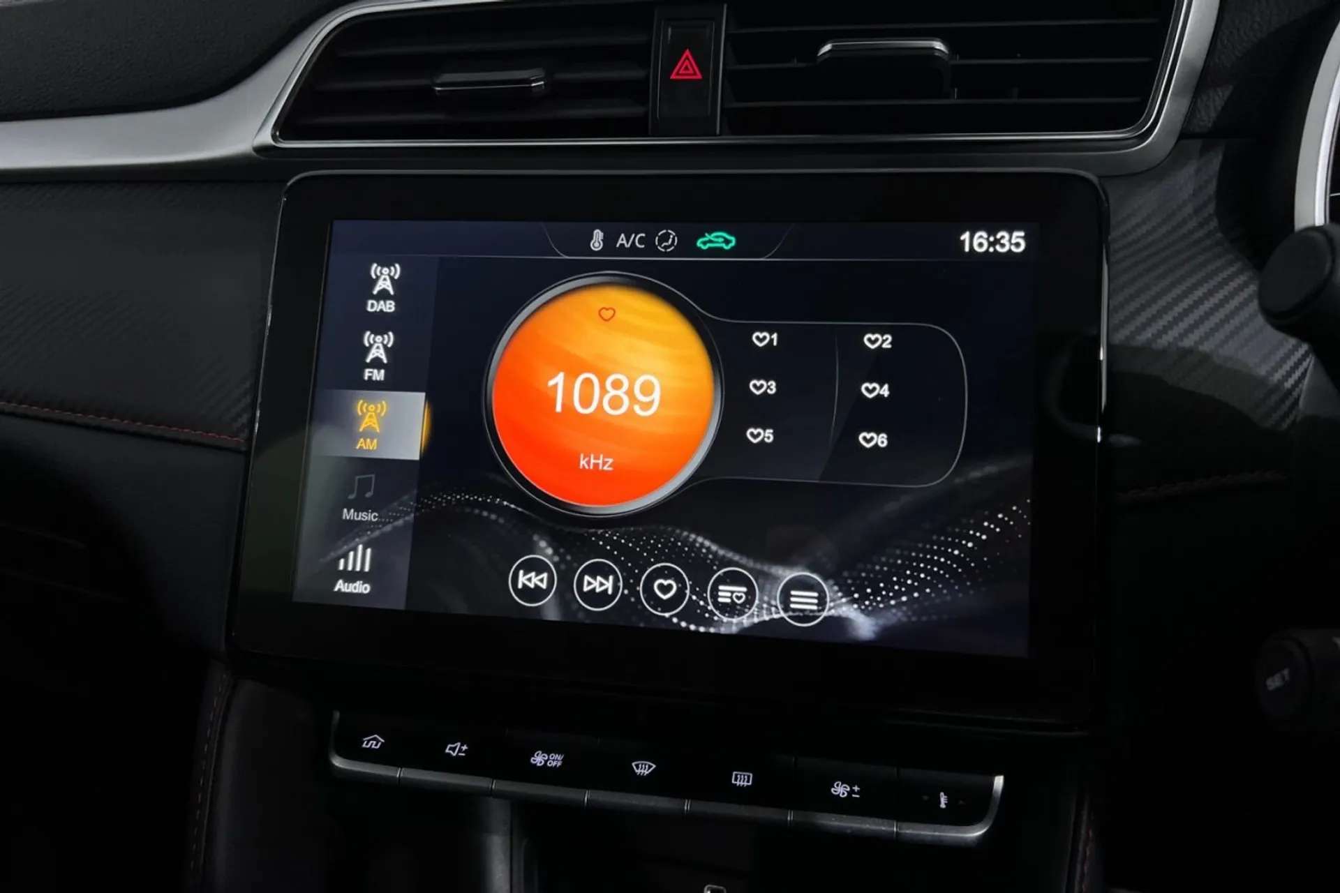 2023 MG MG ZS 2023 MG MG ZS