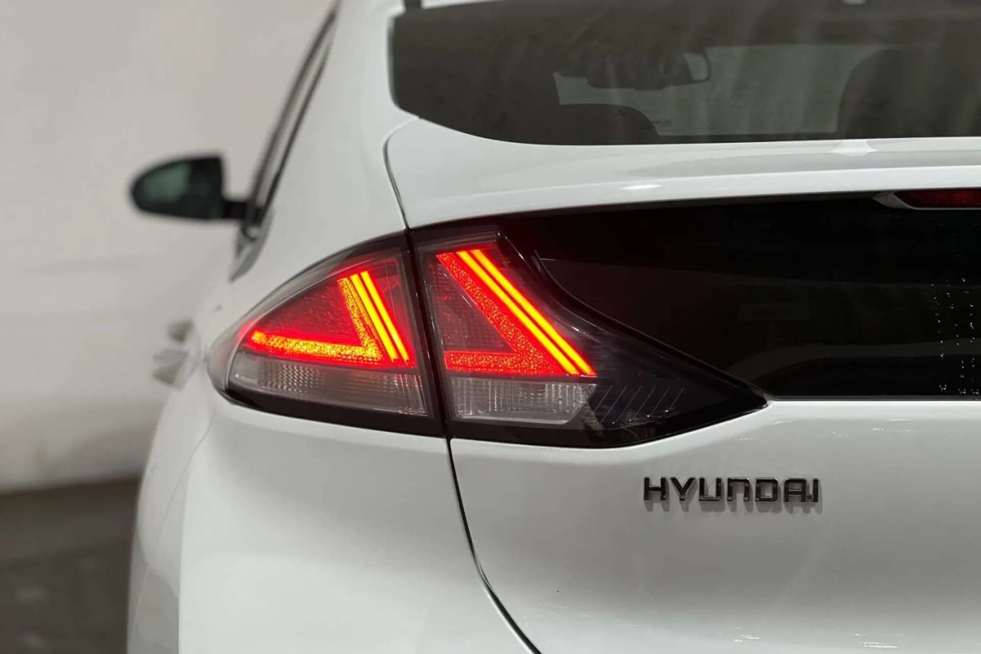 2021 HYUNDAI IONIQ 2021 HYUNDAI IONIQ