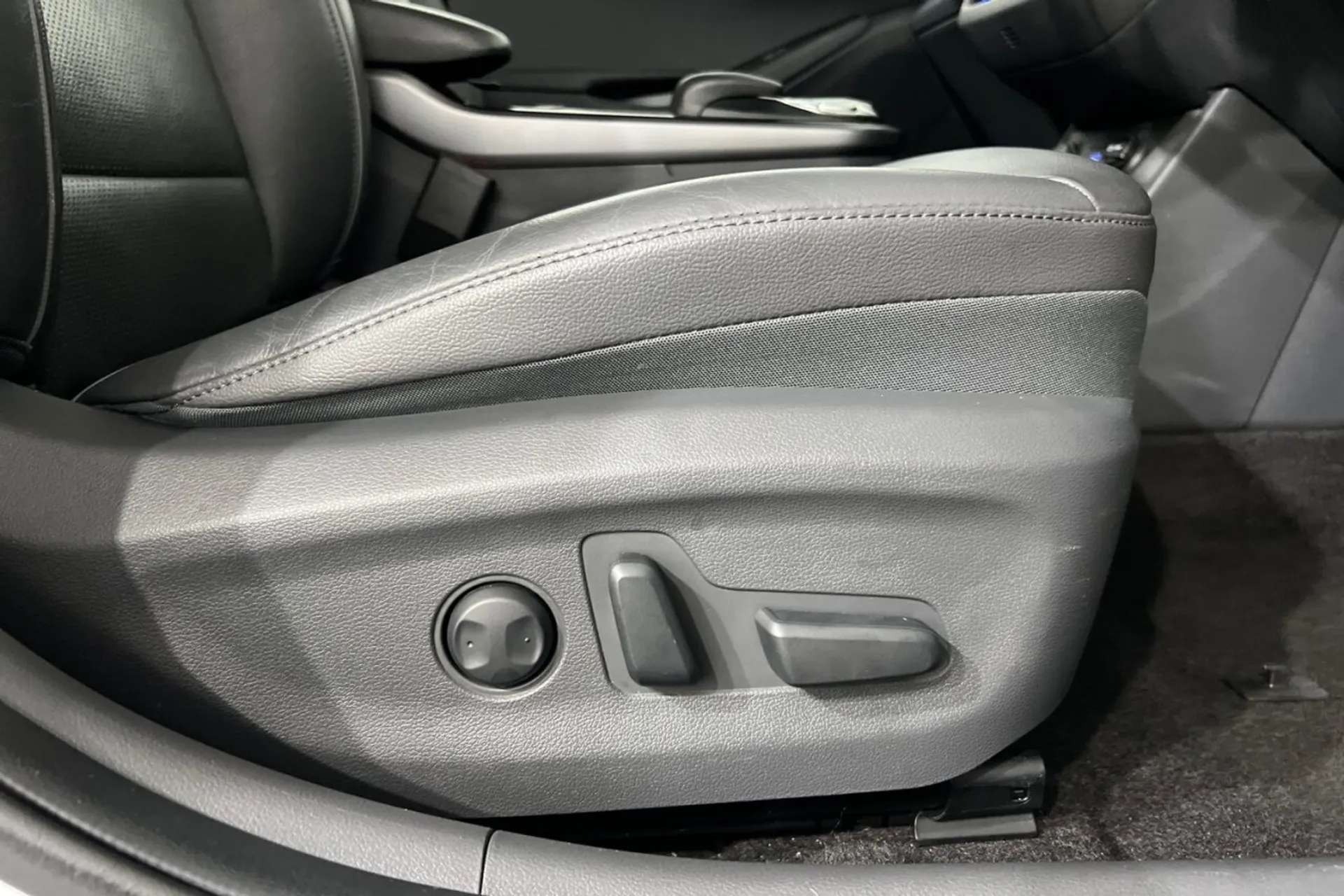 2021 HYUNDAI IONIQ 2021 HYUNDAI IONIQ