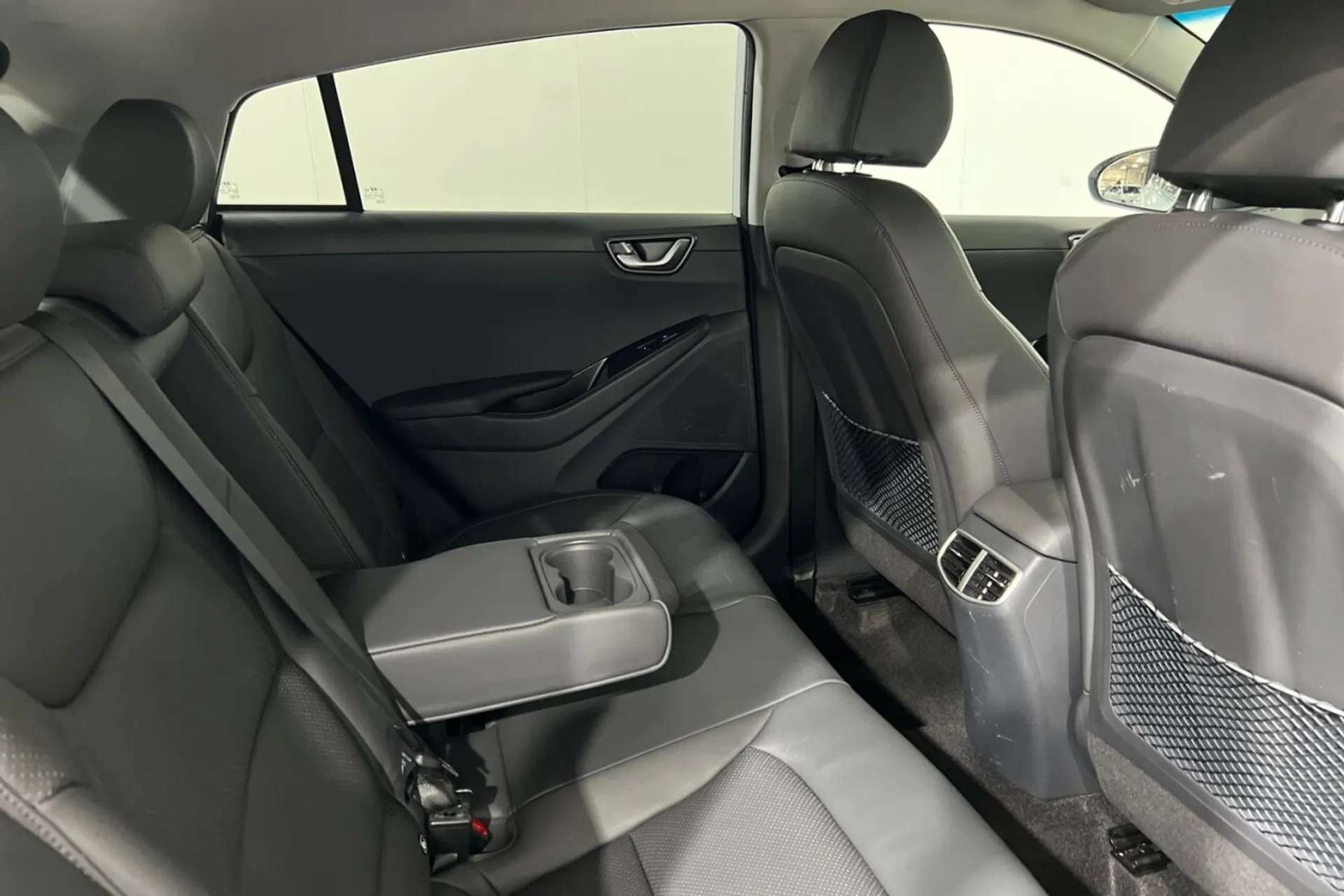 2021 HYUNDAI IONIQ 2021 HYUNDAI IONIQ