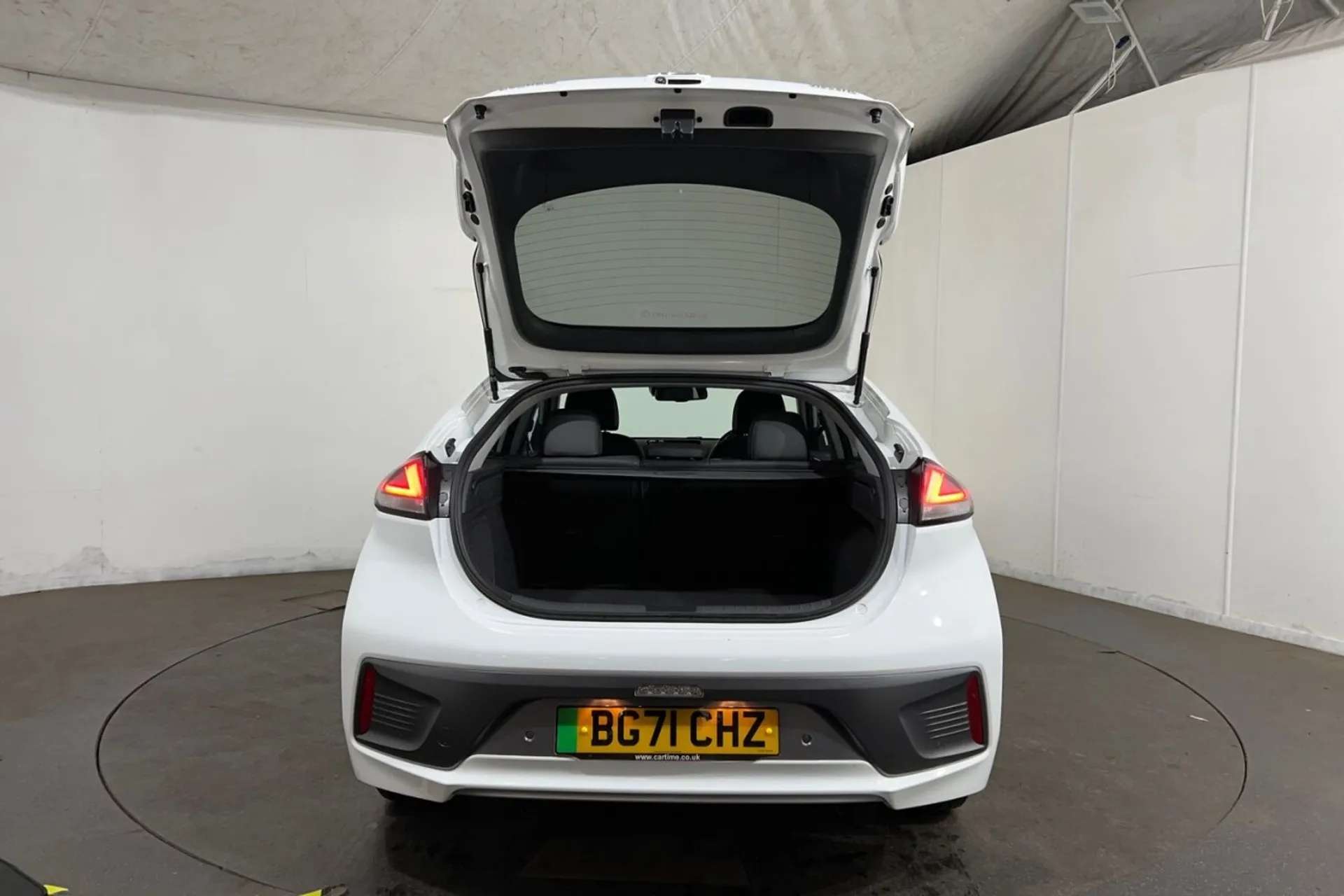 2021 HYUNDAI IONIQ 2021 HYUNDAI IONIQ