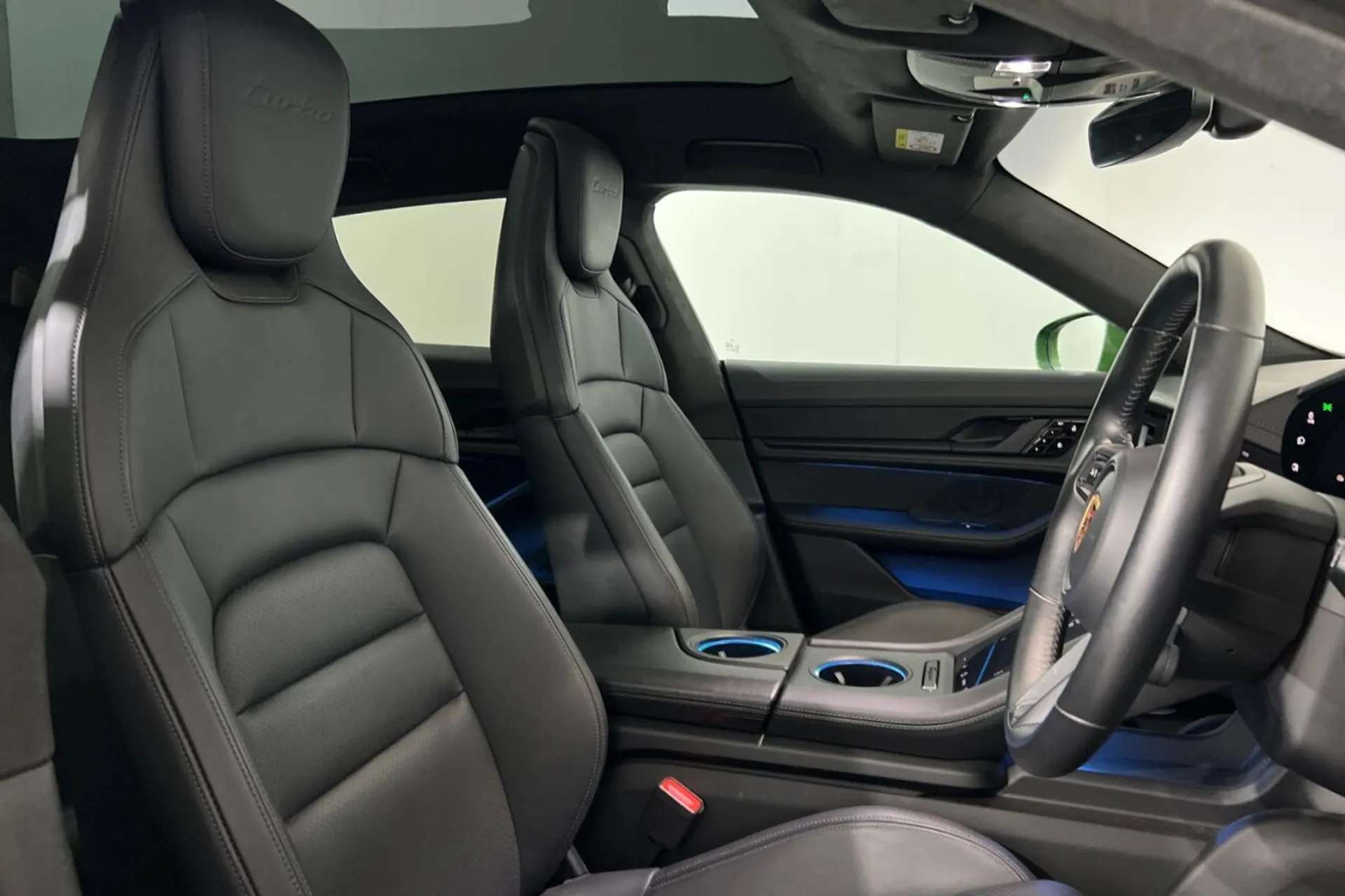 2021 PORSCHE TAYCAN 2021 PORSCHE TAYCAN